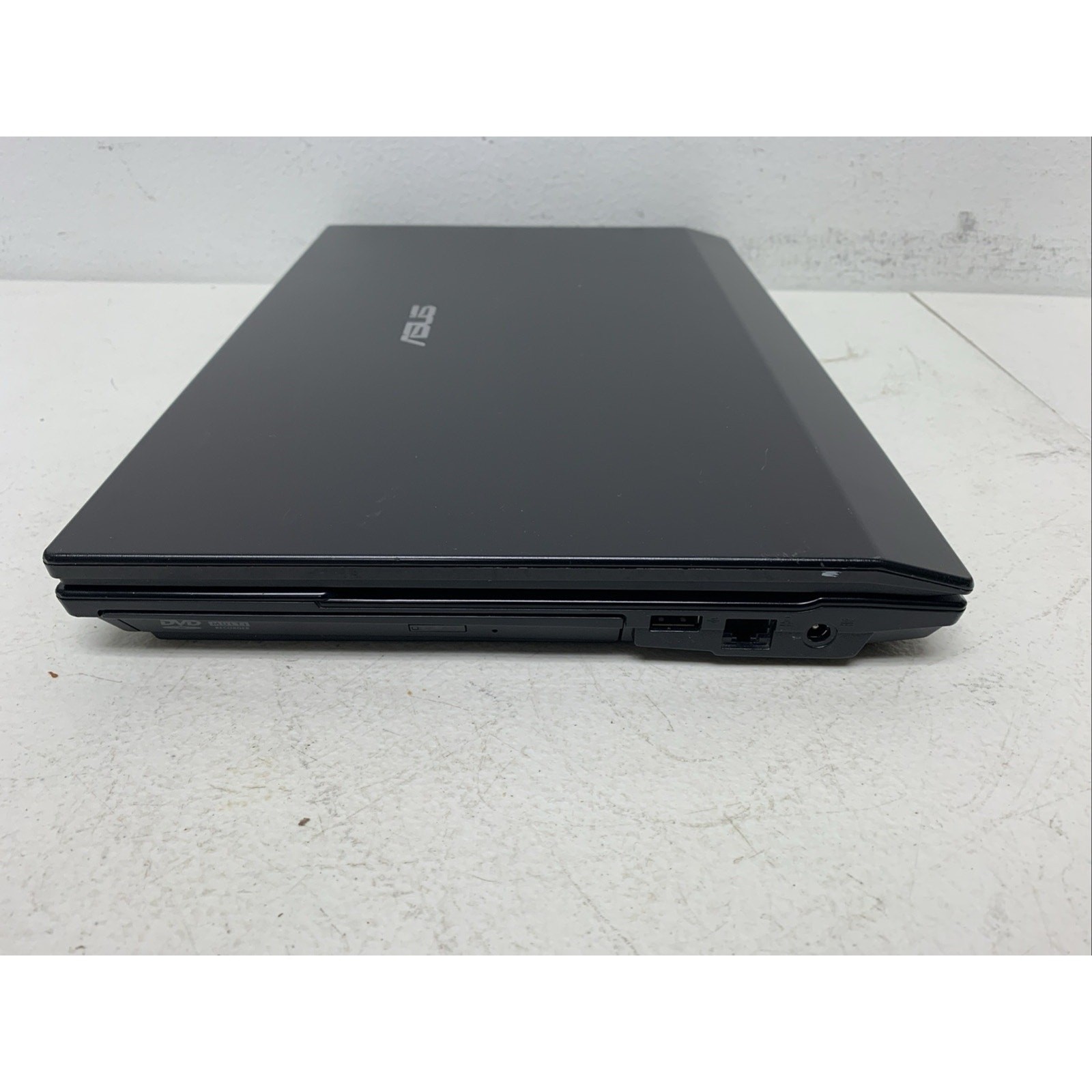 ASUS P42F Core i3 M370 2.40ghz 4GB Ram 320GB HHD WIND 10 Pro