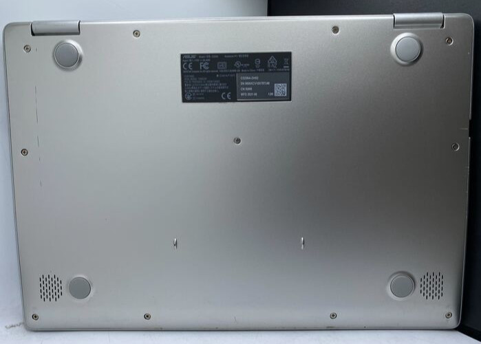 Asus Chromebook C523NA 15.6″ Intel N3350 1.1GHz 4GB RAM 32GB eMMC **READ**