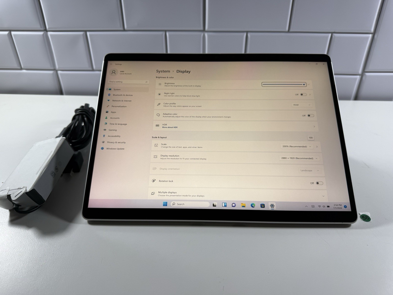 Microsoft Surface Pro 8 (1982) i5-1145G7 – 16GB RAM – 256GB 120Hz – Win 11 Pro