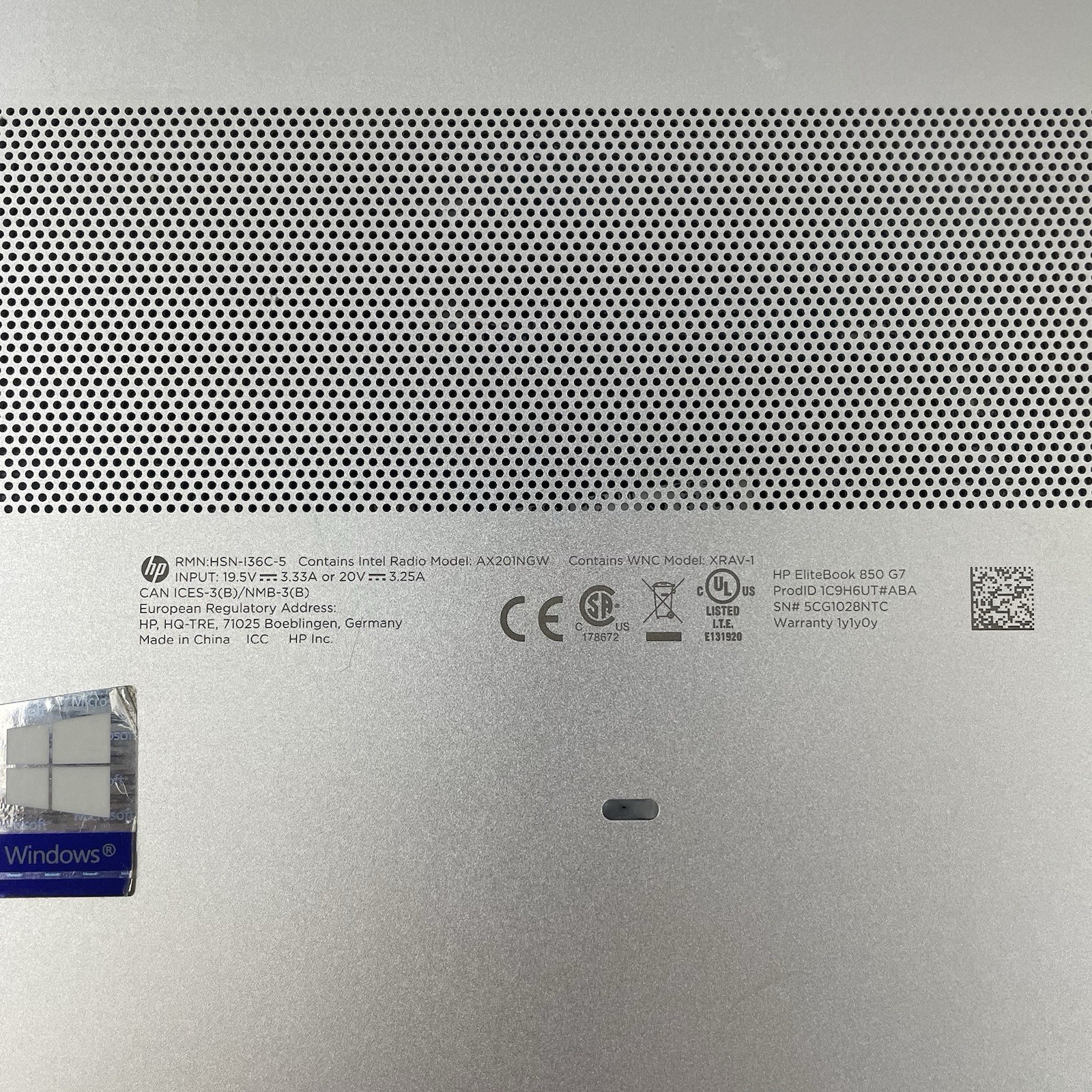 HP EliteBook 850 G7 15.6″ i5-10210U 1.60 GHz 8 GB RAM No SSD No OS – Bad Bezel