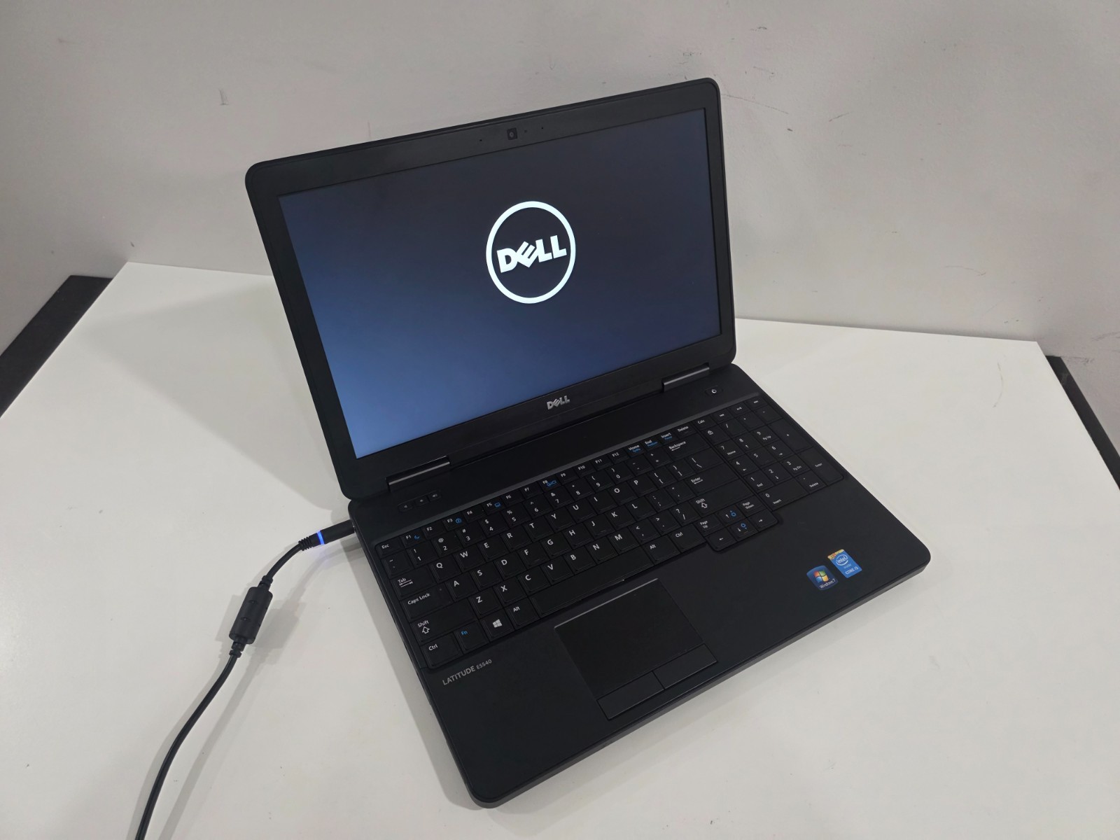 Dell Latitude E5540 Intel i5-4210U 4GB Webcam