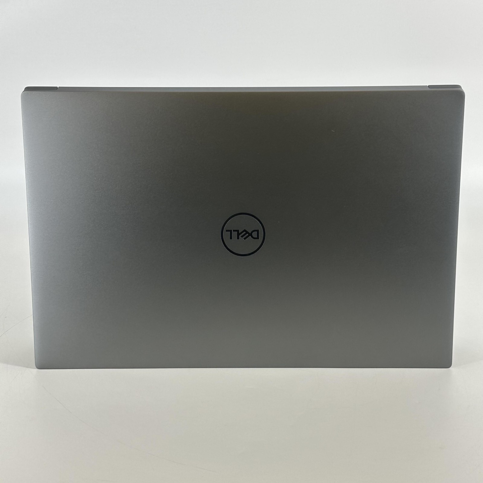 Dell Precision 5570 15.6 FHD+ 2.3 GHz i7-12700H 32GB 1TB/512GB NVIDIA RTX A1000