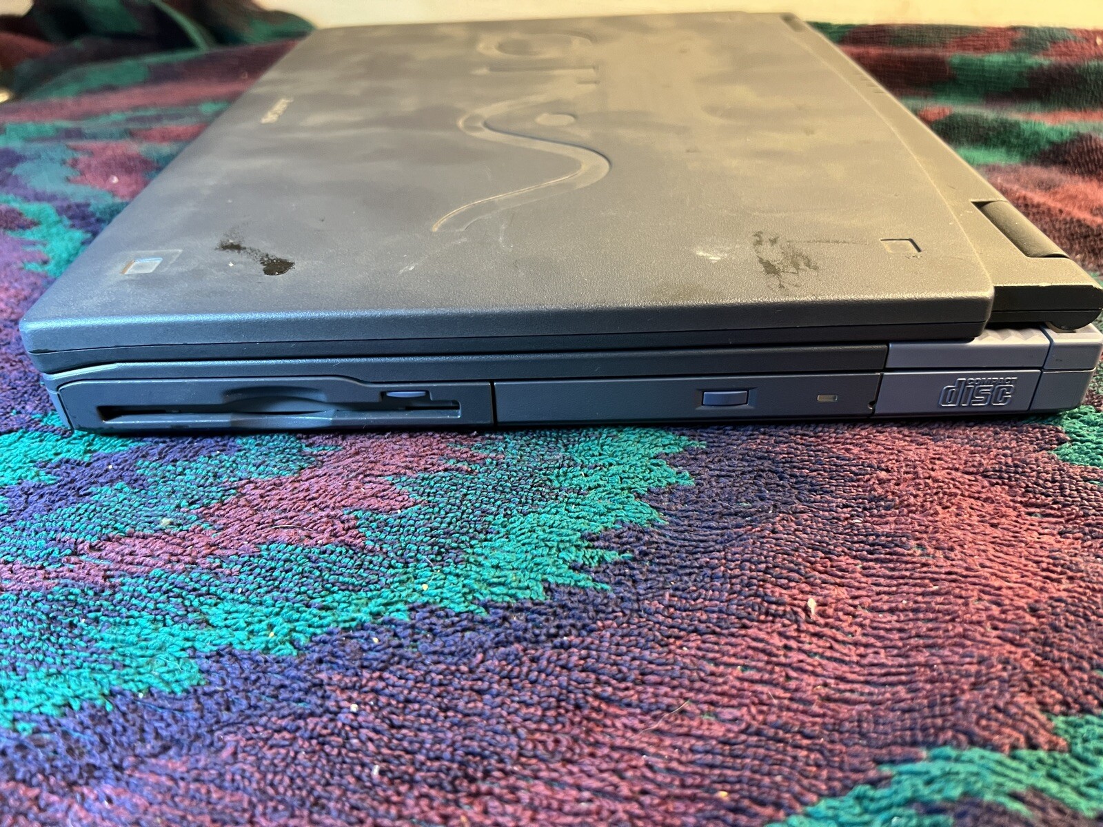 Sony PCG-F250 Laptop Vintage Celeron