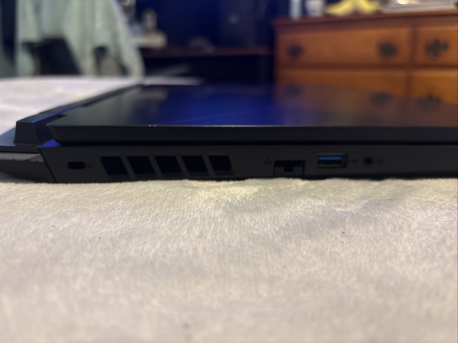 Gaming Laptop 144Hz Barely Used, 5-MONTH-OLD