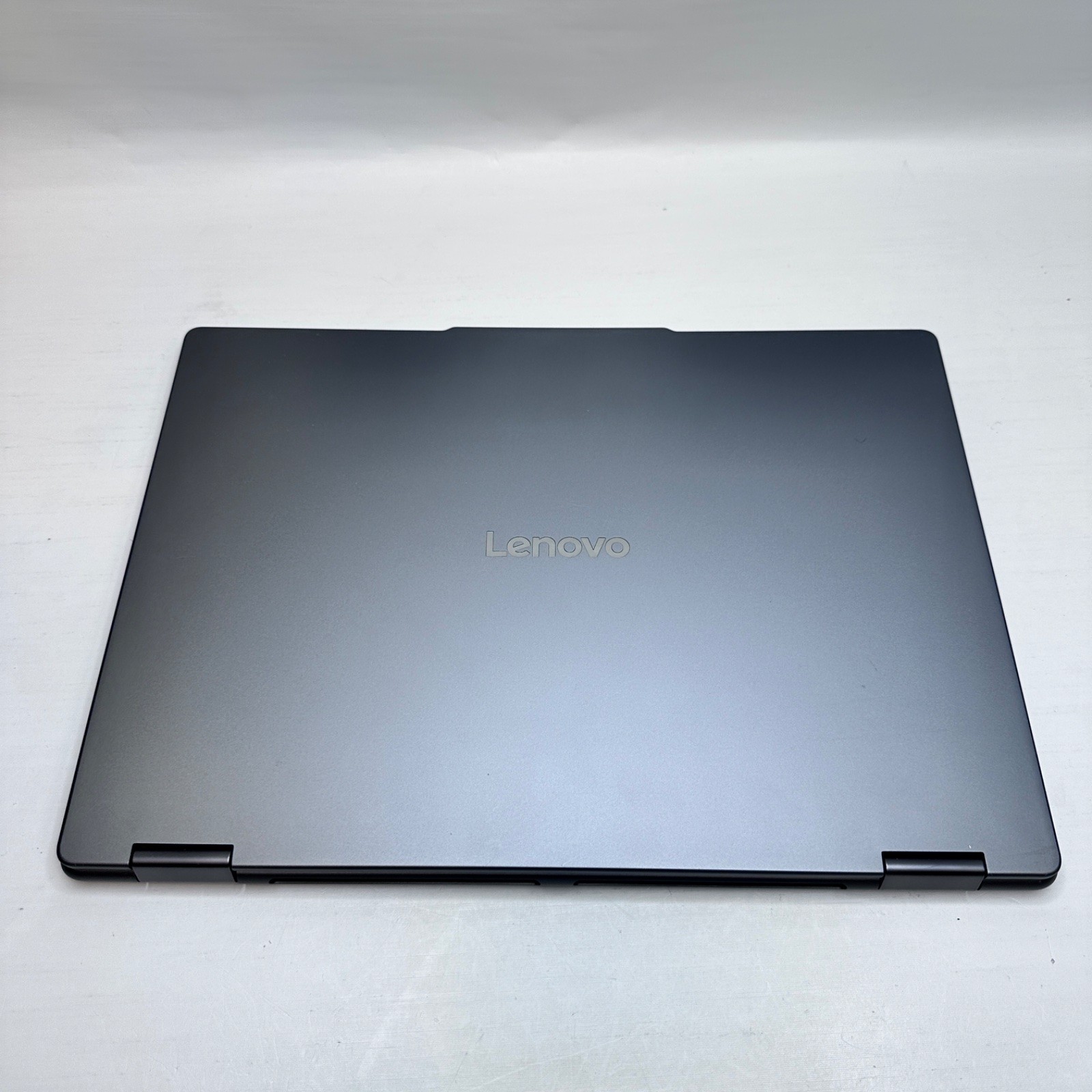 Lenovo Yoga 7 2-in-1 16″ WUXGA Touchscreen Laptop, Ultra 5 226V, 16GB, 512GB SSD