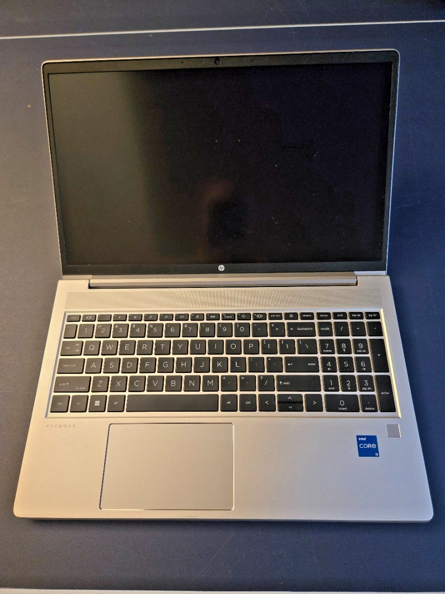 HP ProBook 450 G10 15.6” i5-1334U 32GB RAM 500 GB SSD Win 11 Pro