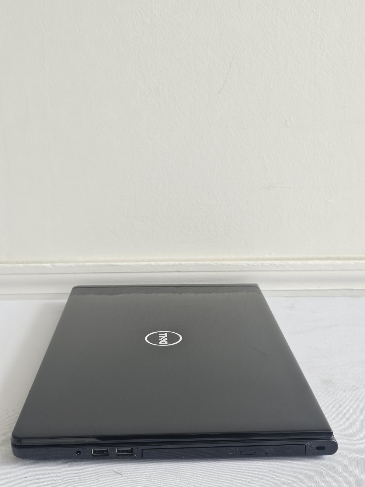 Dell Inspiron 5555 Laptop – AMD A8-7410 – 8GB RAM – 1TB HDD – BAD BATT – Win 10