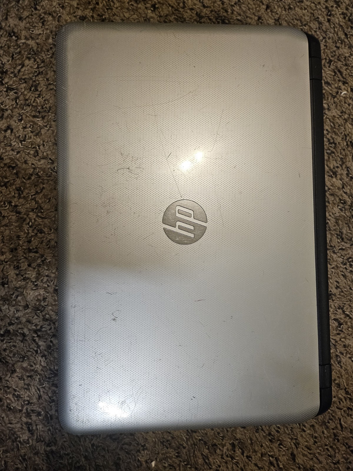 HP Laptop 15-f272wm 15.6″ pentium n3450 4GB RAM 500GB HDD W10 with charger