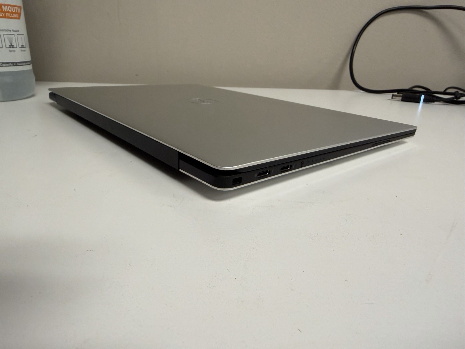 ✅ Dell XPS 13 7390 ✅ i7-10710U 10th Gen ✅ 8GB RAM ✅ NO SSD ✅ NO POWER! AS IS !