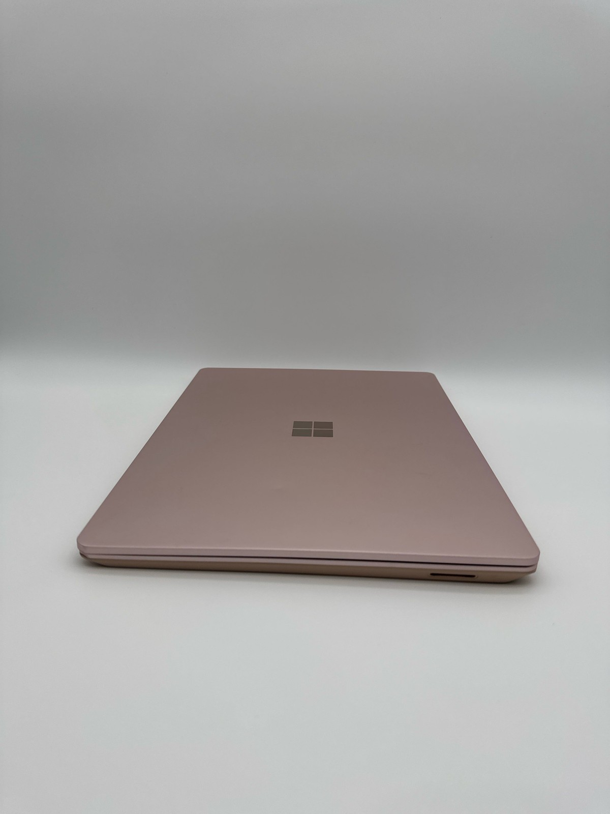 Microsoft Surface Laptop Go 2 12.4in Intel Core i5 8GB Memory 128 SSD Sandstone