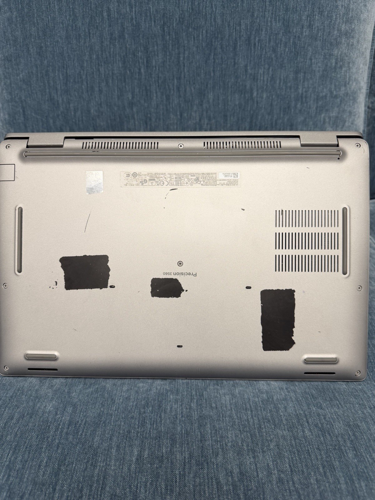 Dell Precision 3560 i7-1185G7 3.0GHz 16GB 512GB M.2 Nvi. T500 Windows 11.