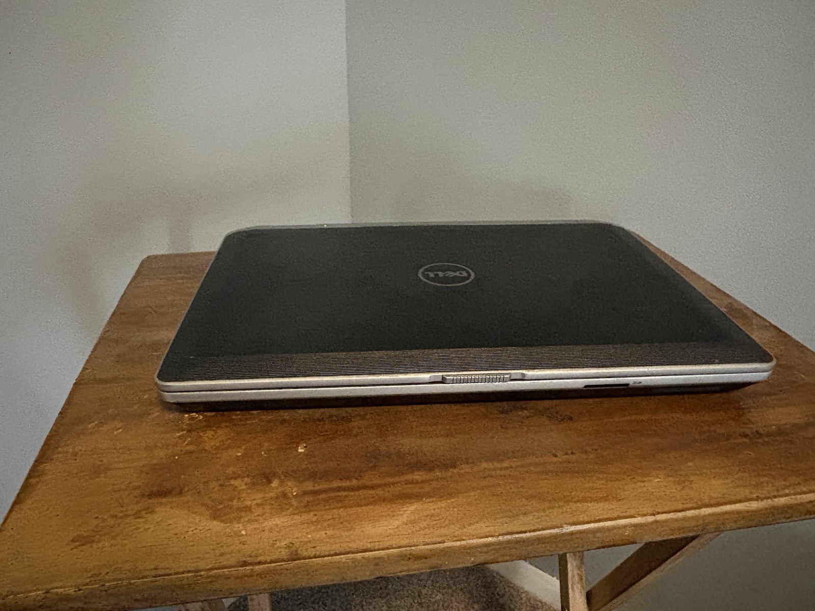 Dell Latitude E6430 I5 2.60 GHz Laptop 8gb NVIDIA 128gb SSD Charger Linux Mint