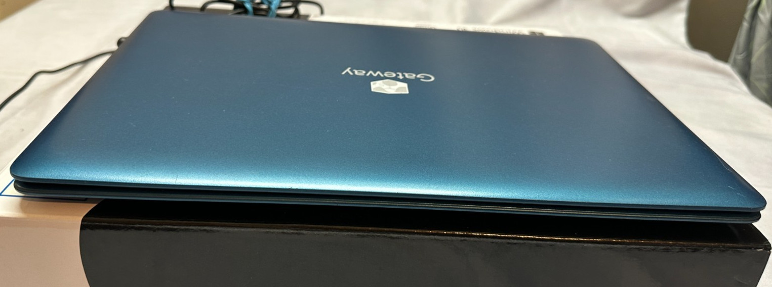 Gateway 14.1″ (64GB eMMC, Intel Celeron, 4GB RAM) Ultra Slim Notebook-USED/WORKS