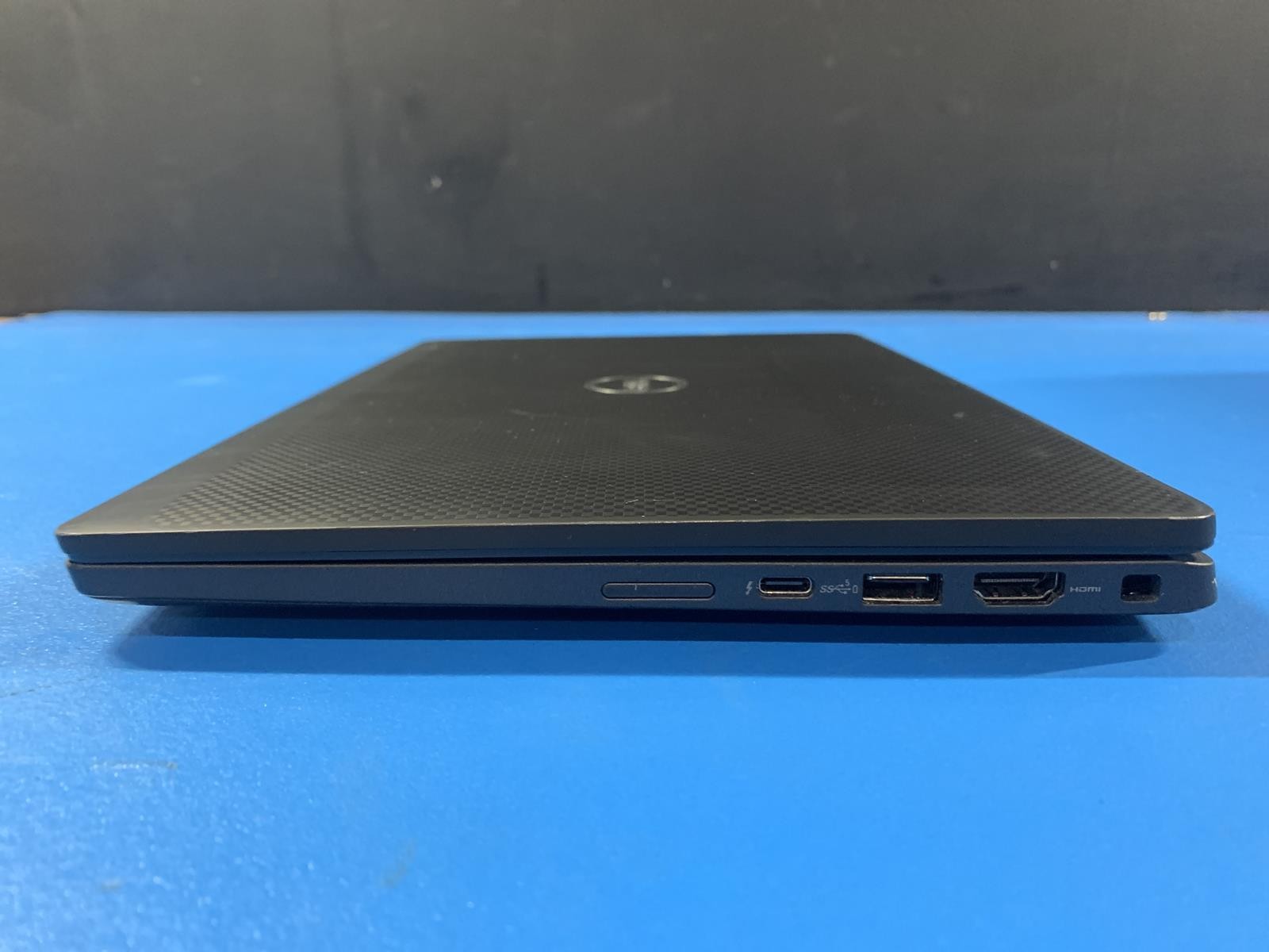 Dell Latitude 7330 Core i7-1265U 2.69GHz 16GB DDR4 256GB SSD Iris NO OS