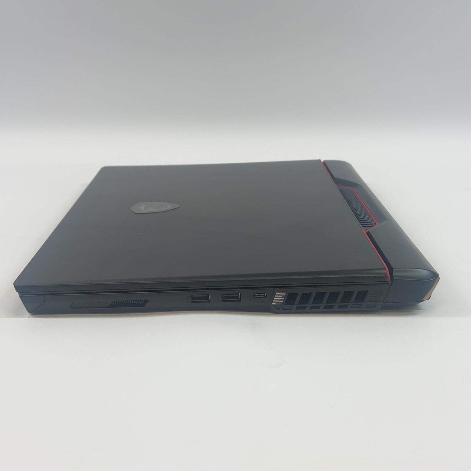 MSI Raider GE78 HX 13VH 17.2″ i9-13980HX 64GB RAM 2TB SSD GeForce RTX 4080