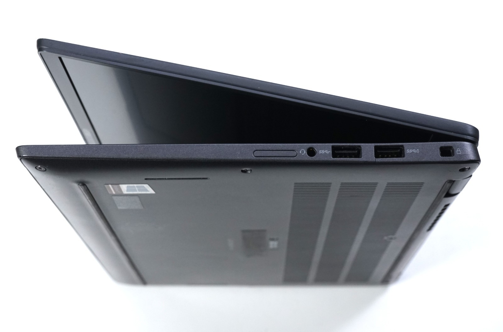 Dell Latitude 7410 Laptop Intel Core i7-10610U @1.80GHz 16GB RAM (No SSD)
