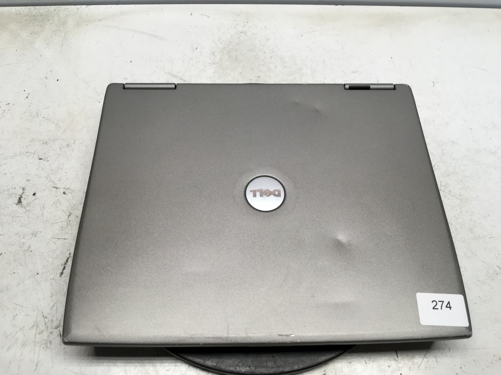 Dell Latitude D600 Intel Pentium M 1.4GHz 2 GB NO HDD/Battery