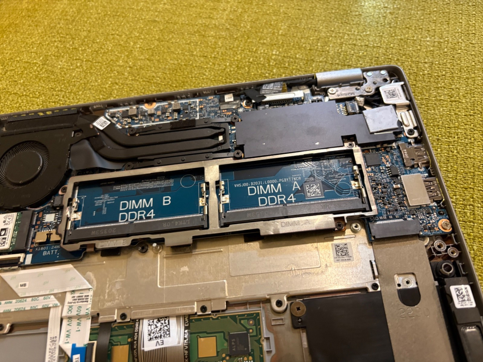 Dell Latitude 5310 2-1 Touchscreen i5 10th Gen———–Parts BIOS–Read