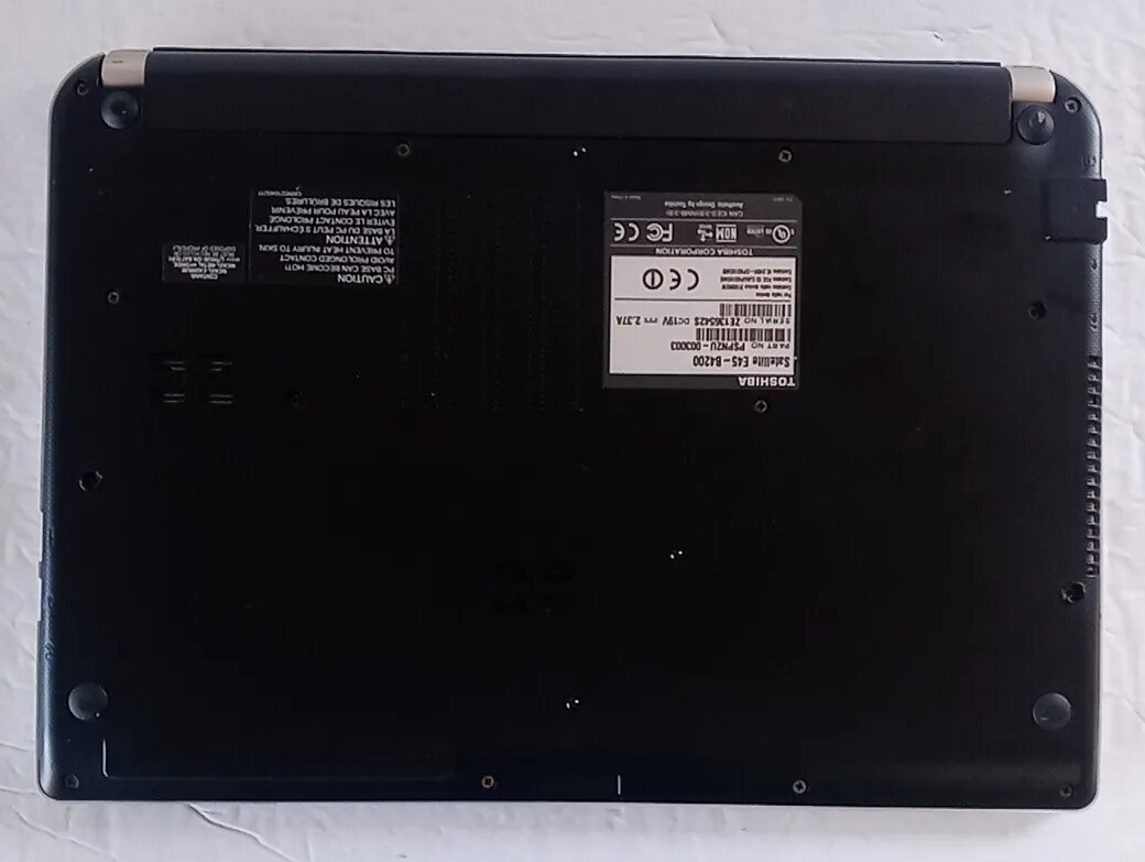 TOSHIBA SATELLITE E45-B4200 14″ INTEL CORE i5 1.70-2.40GHz 6GB 500GB WIN 10 H