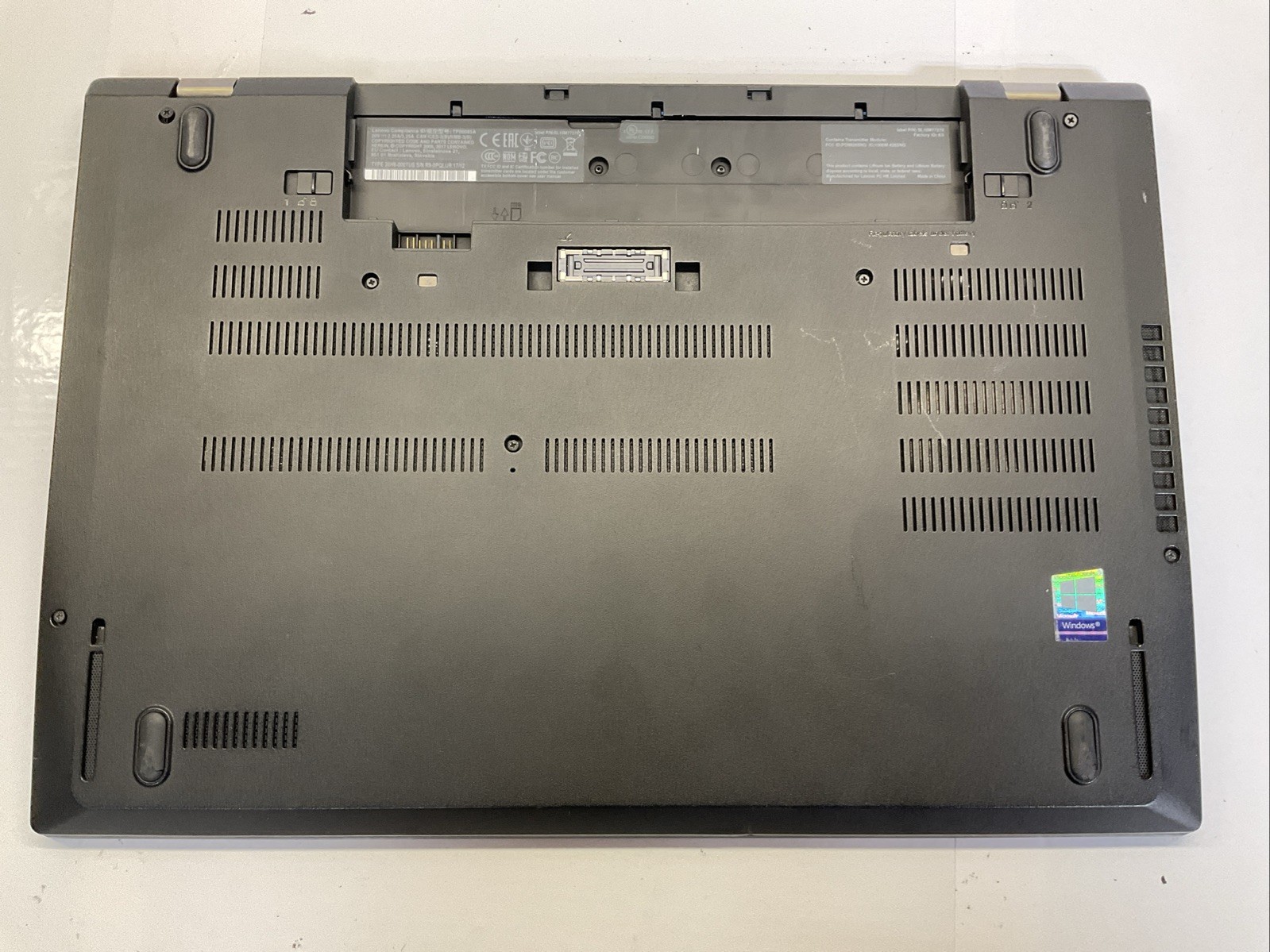 Lenovo ThinkPad T570 | Intel Core i7 7th Gen | Powers On (J3)