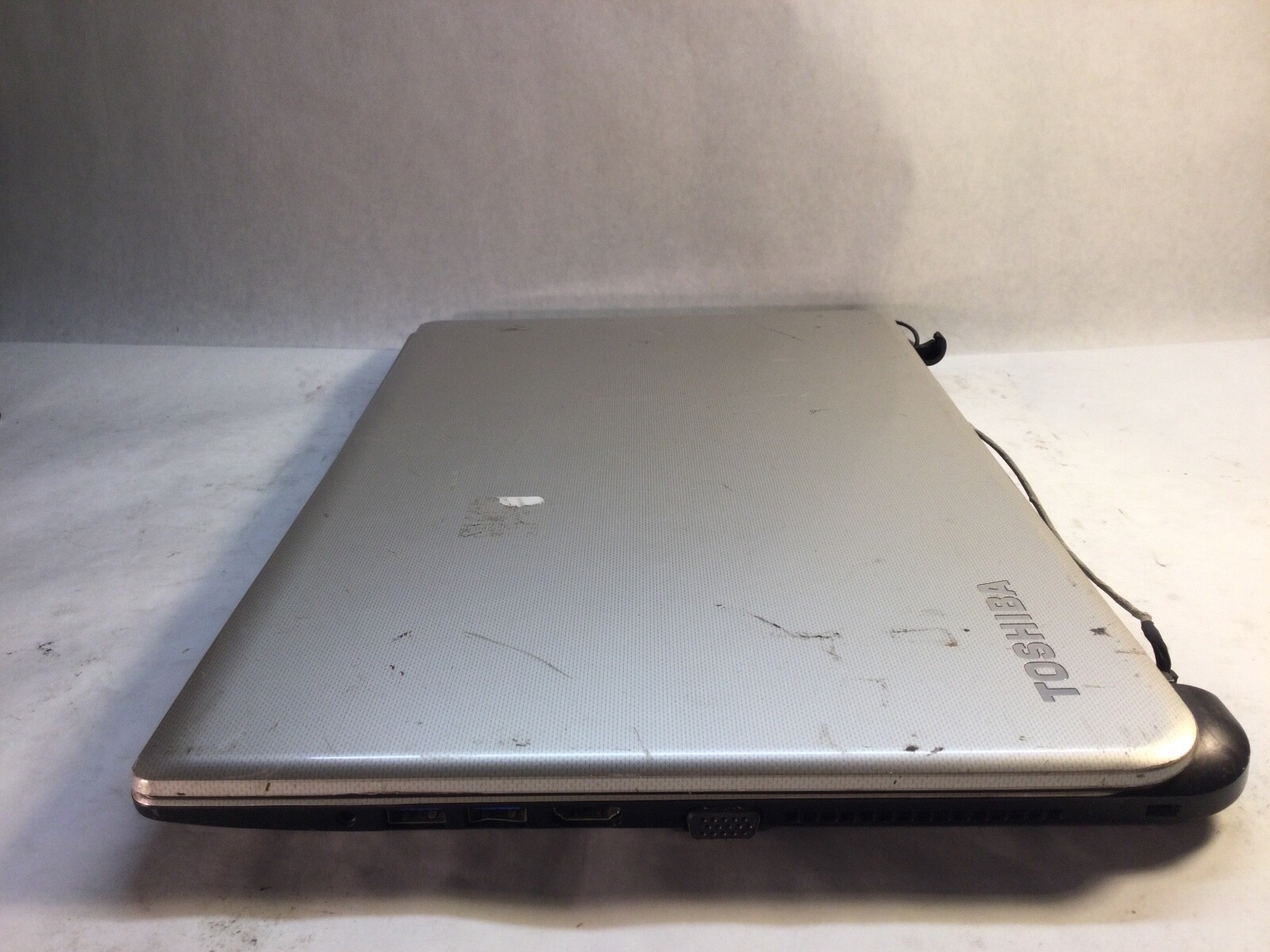 Toshiba Satellite L55 Intel Core i5 3rd Gen. -POWERS/NO BOOT *Parts* -MZ