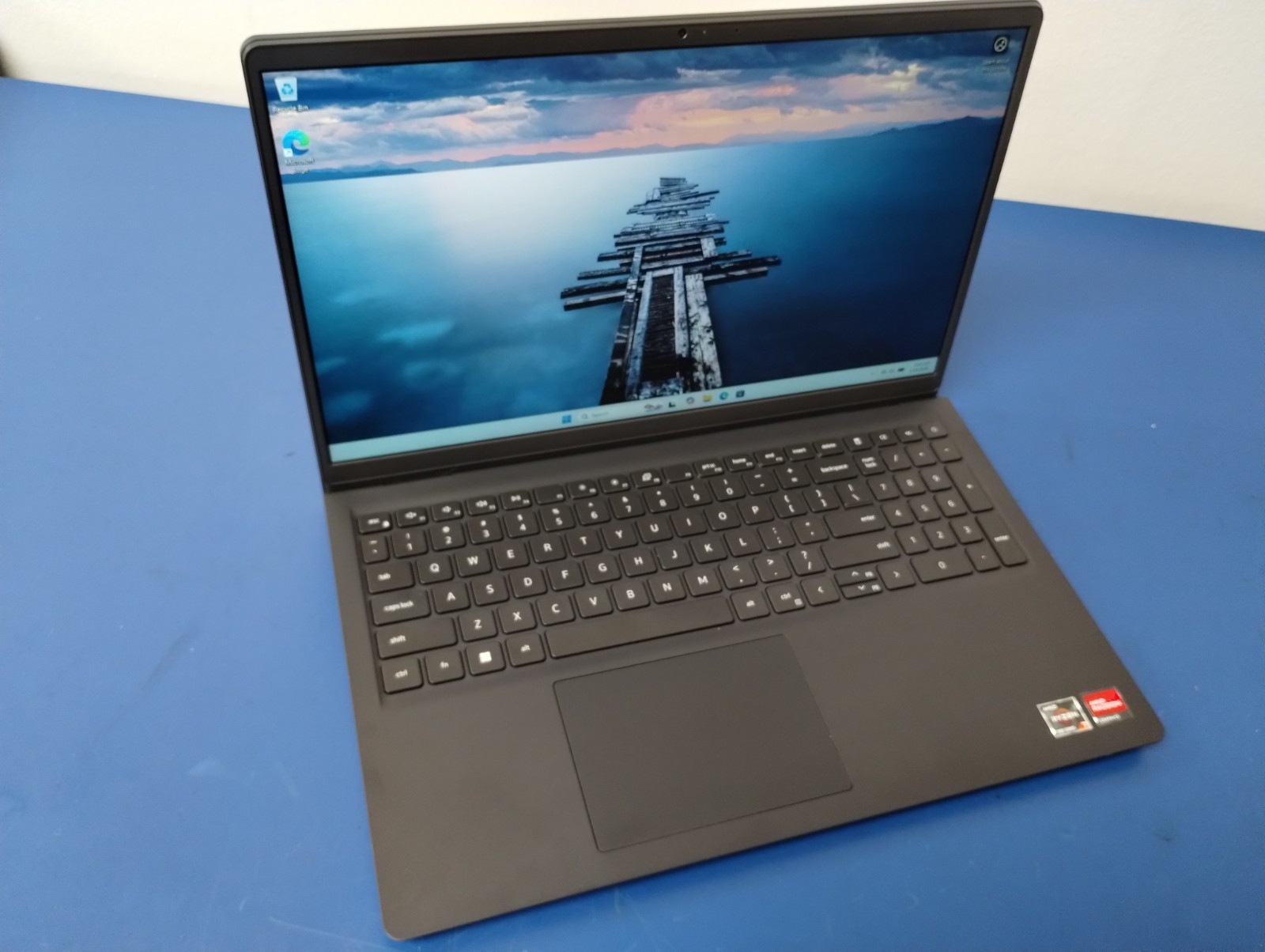 DELL 15 DC15255 G8MK9, AMD Ryzen 7 7730U, 2.00 GHz, 16 GB RAM, 512 GB NVMe SSD