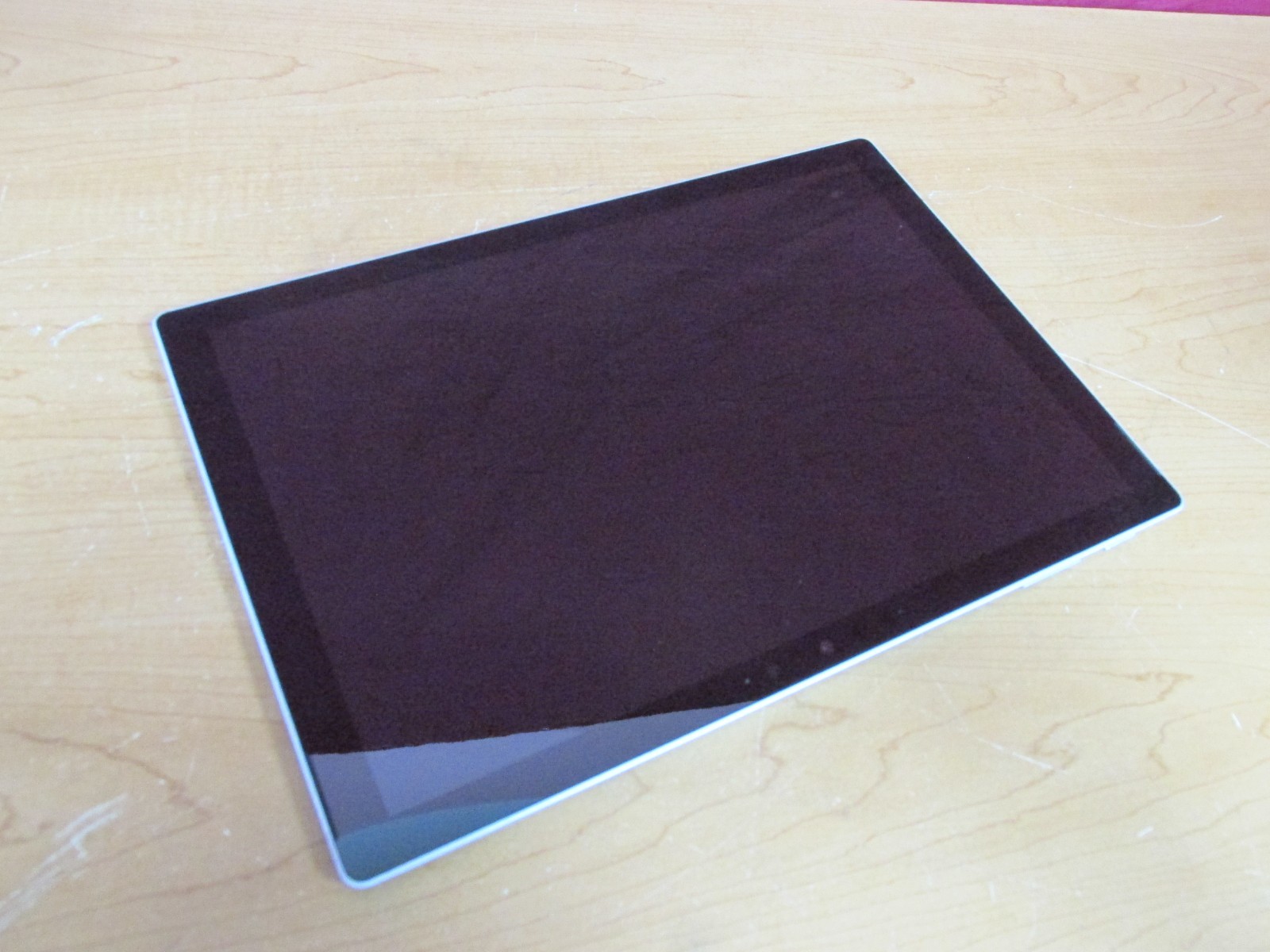 Microsoft Surface Pro 7 Plus 1961 12.3” i5-1135G7 8GB RAM 256GB SSD Win 10 Pro