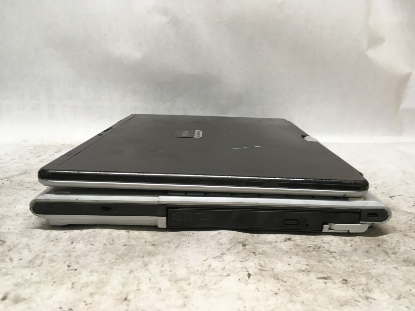 Fujitsu Lifebook T4220 [AS IS] Intel Duo Core T7300 @ 2 GHz