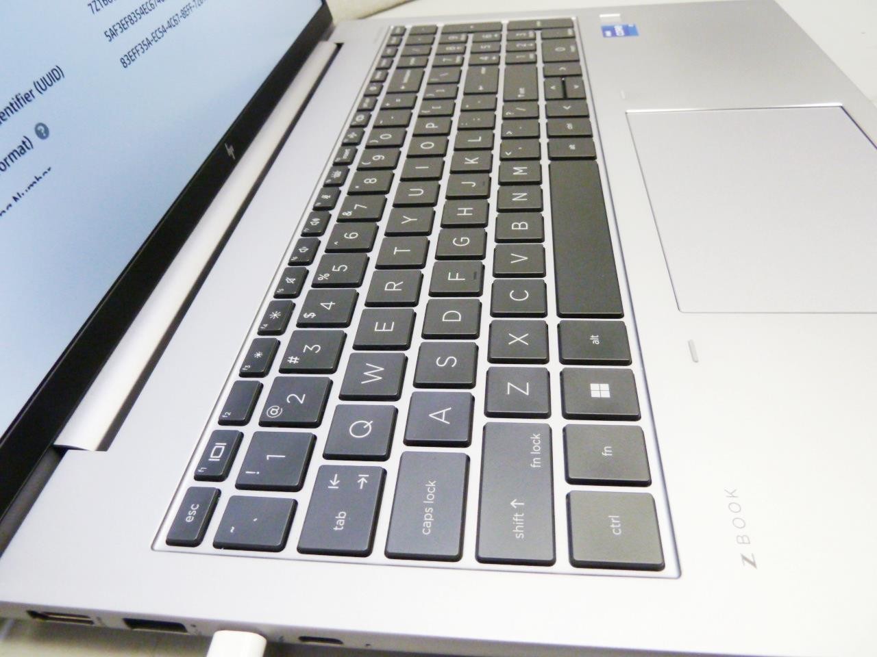 HP ZBook Firely 16″ G10 | Intel 13th Gen i7-1360P | NO RAM / SSD / BATT