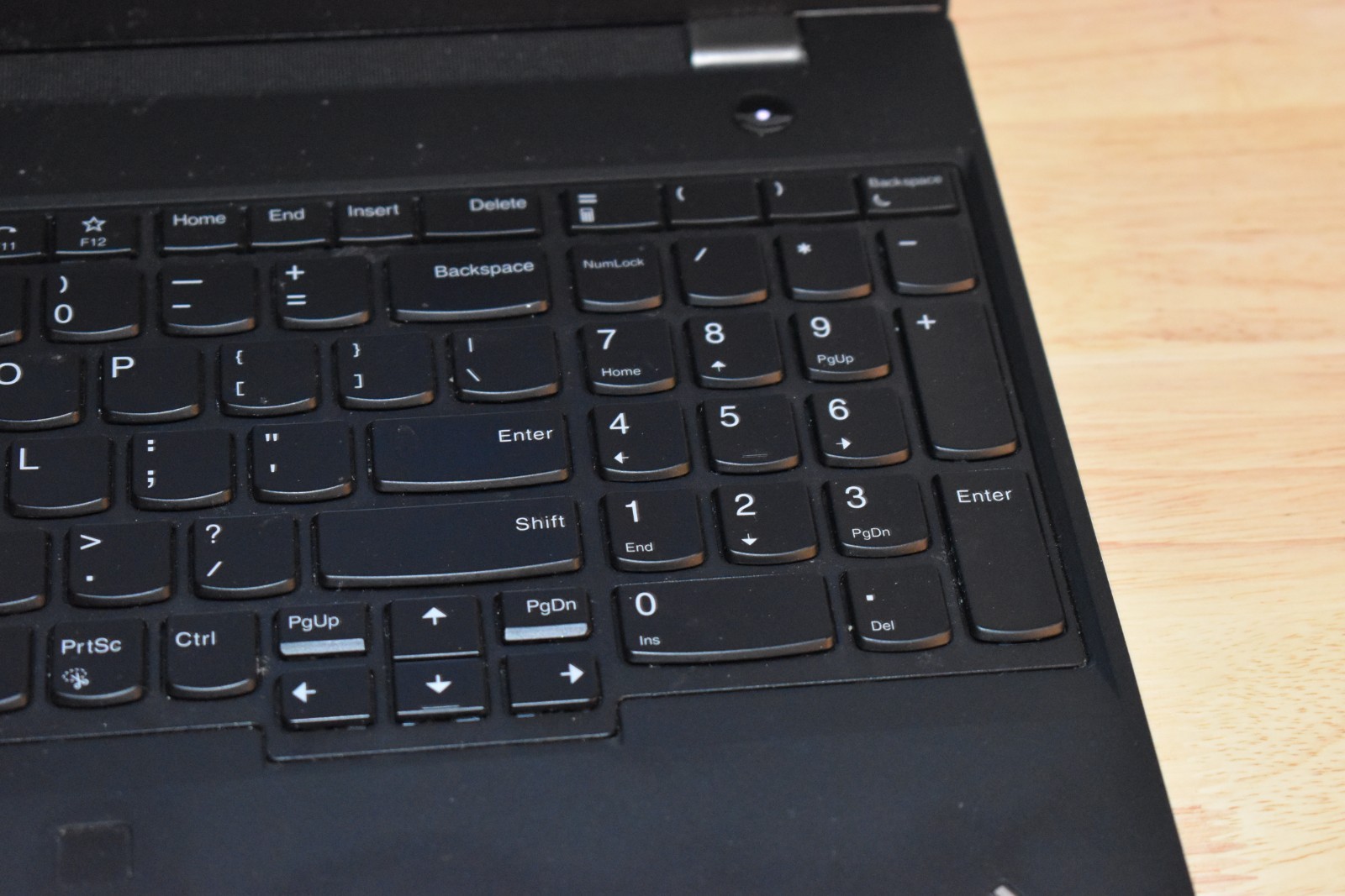 Lenovo ThinkPad P15s 15.6″ Quad Core i7-10510U 16GB RAM 512GB SSD Windows 11 Pro