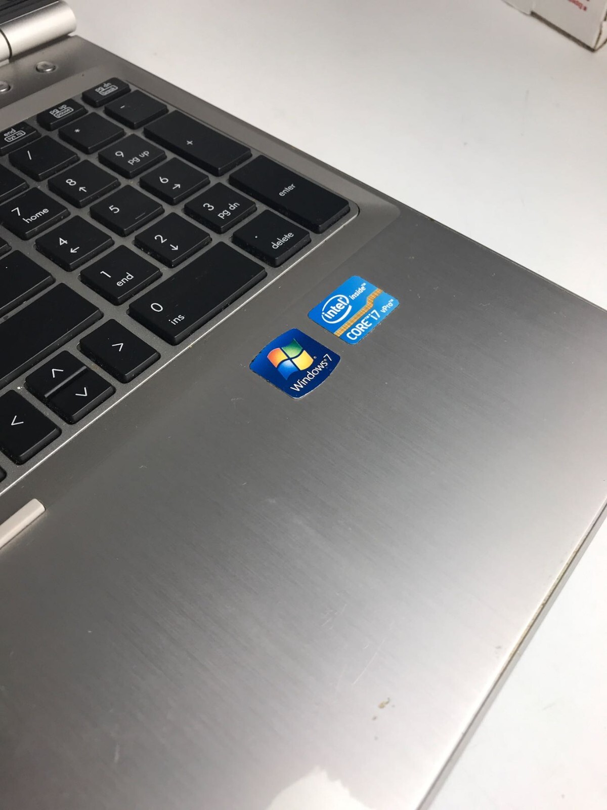 HP Elitebook 8570p Core i7-3740QM 2.70GHz 8GB NO HDD Laptop (READ description)
