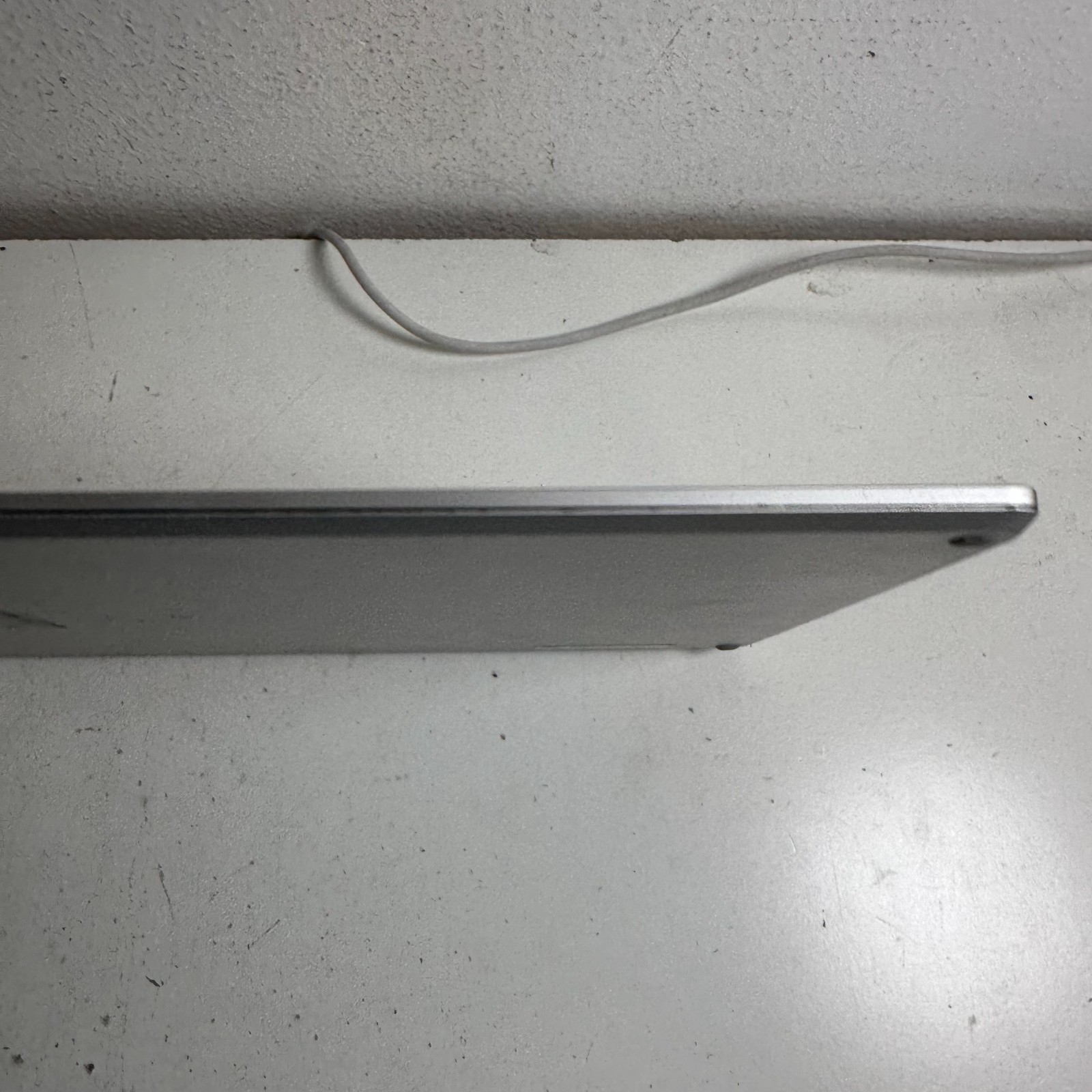Microsoft Surface 2 1769 13.5″ PixelSense Touchscreen Display Laptop – for Parts