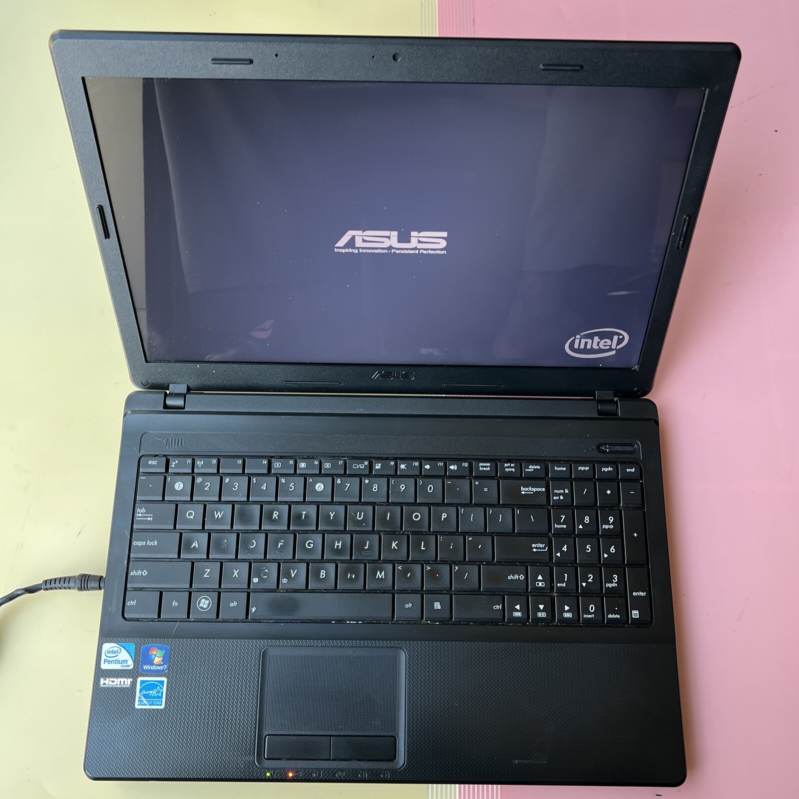ASUS X54C 15.6″ Intel Pentium B960 2.20Ghz 4GB RAM 0GB HDD PARTS OR Repair
