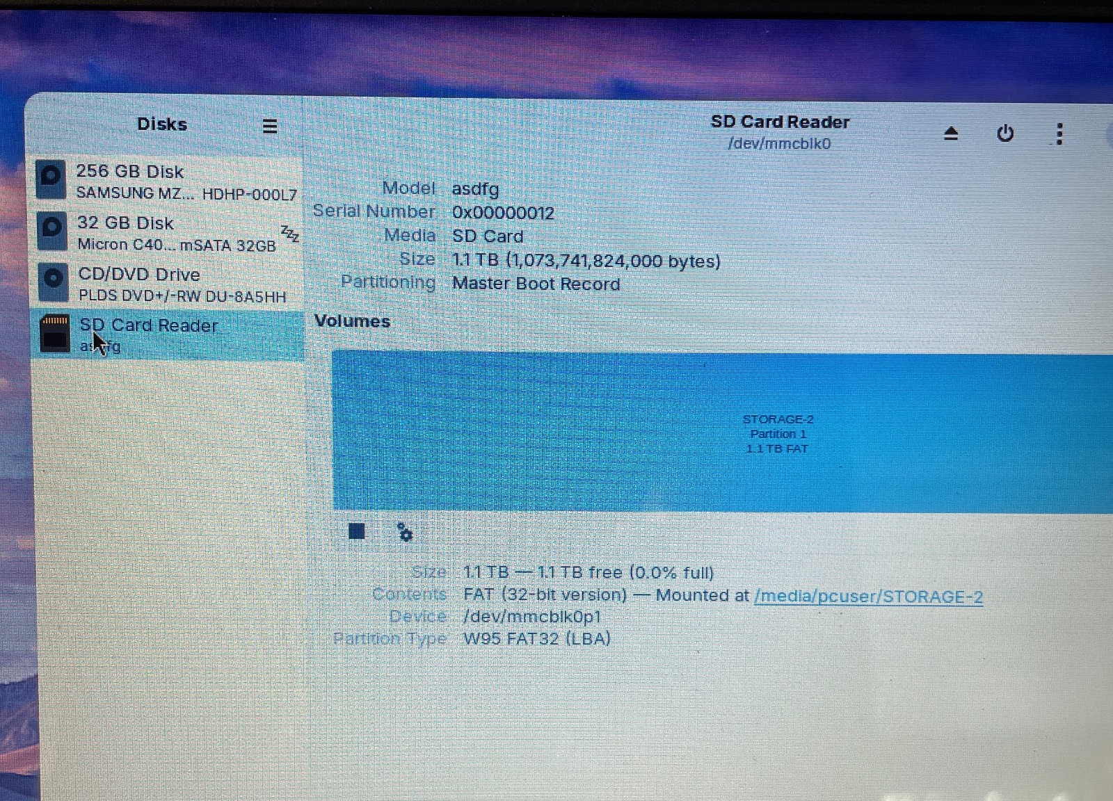 DELL INSPIRON 14Z-5423 Laptop 14z-5423 14″ i3 Linux Zorin 18 Education/extras-17