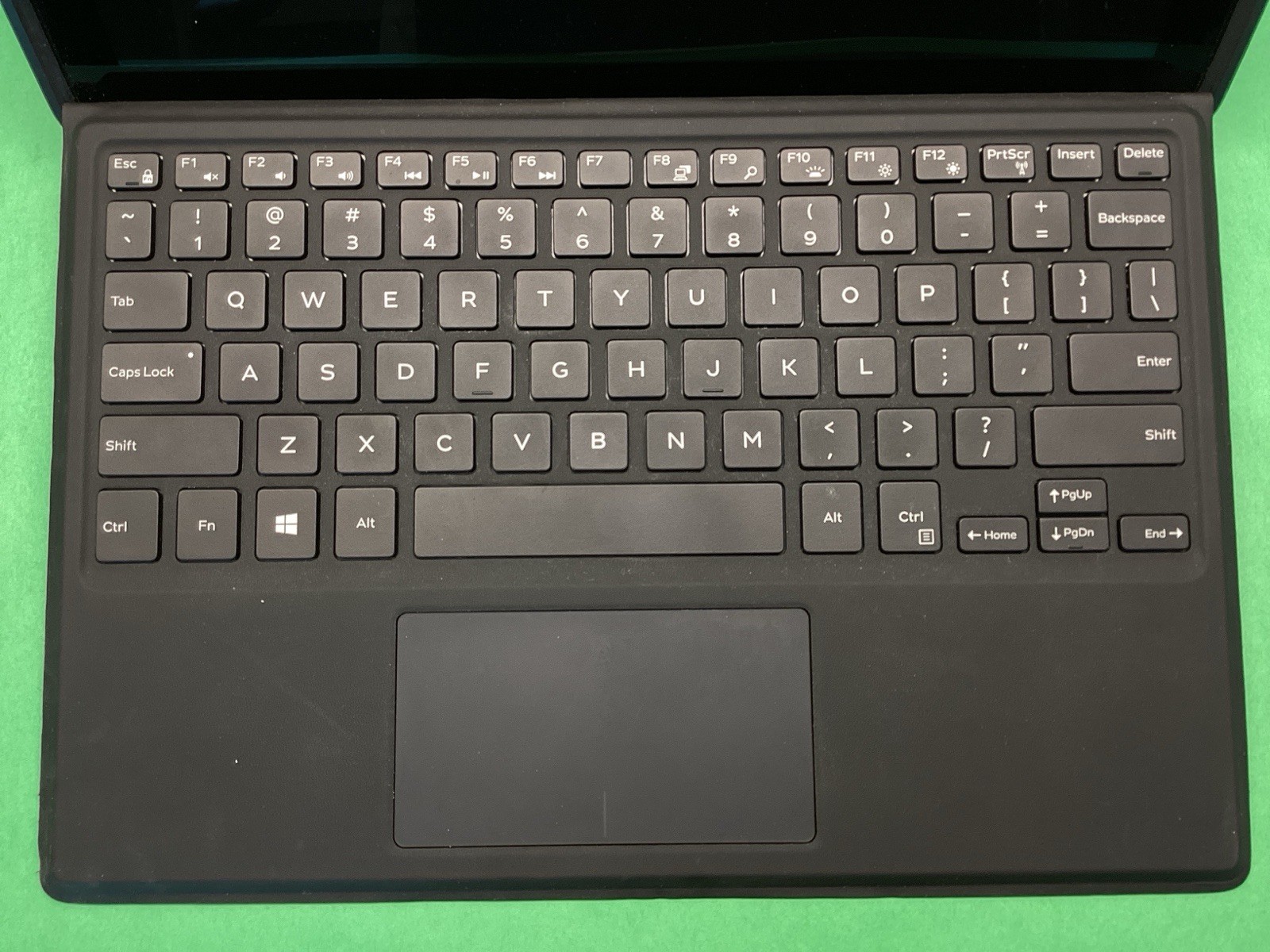 Dell Latitude 5285 2 in 1 Laptop i5-7300U 256GB 8GB & Targus Case – UNTESTED