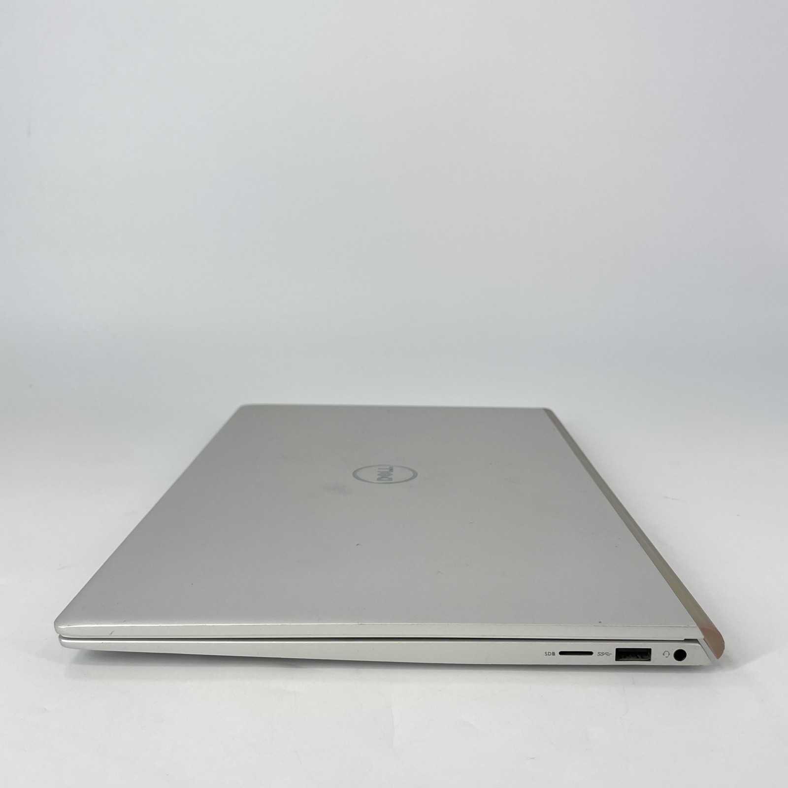 Dell Inspiron 5502 15.6 Silver FHD i7-1165G7 2.80GHz 12GB 512GB SSD Good