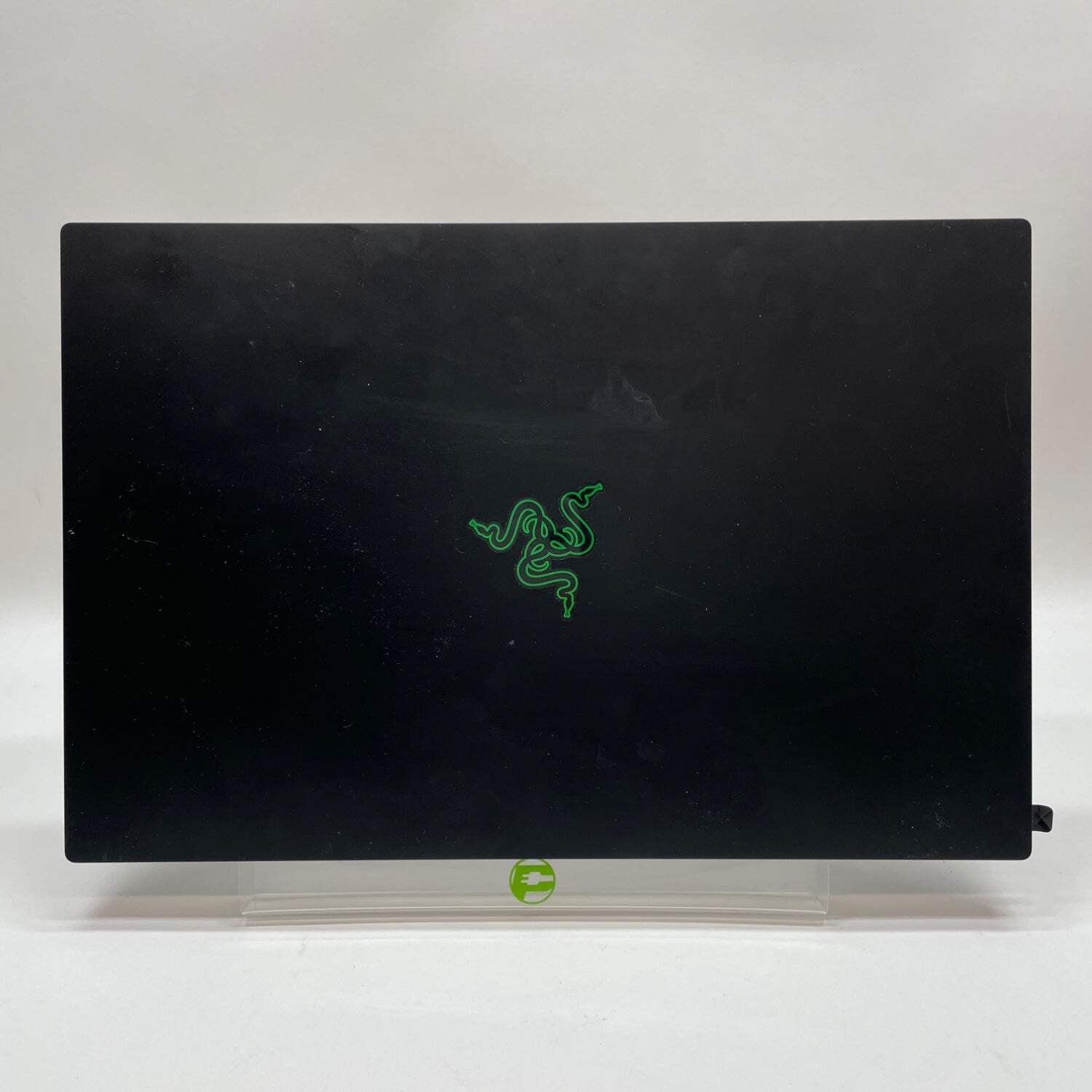 Razer Blade 15 Advanced RZ09-0409 15.6″ i7-11800H 32GB RAM 1TB SSD RTX 3080