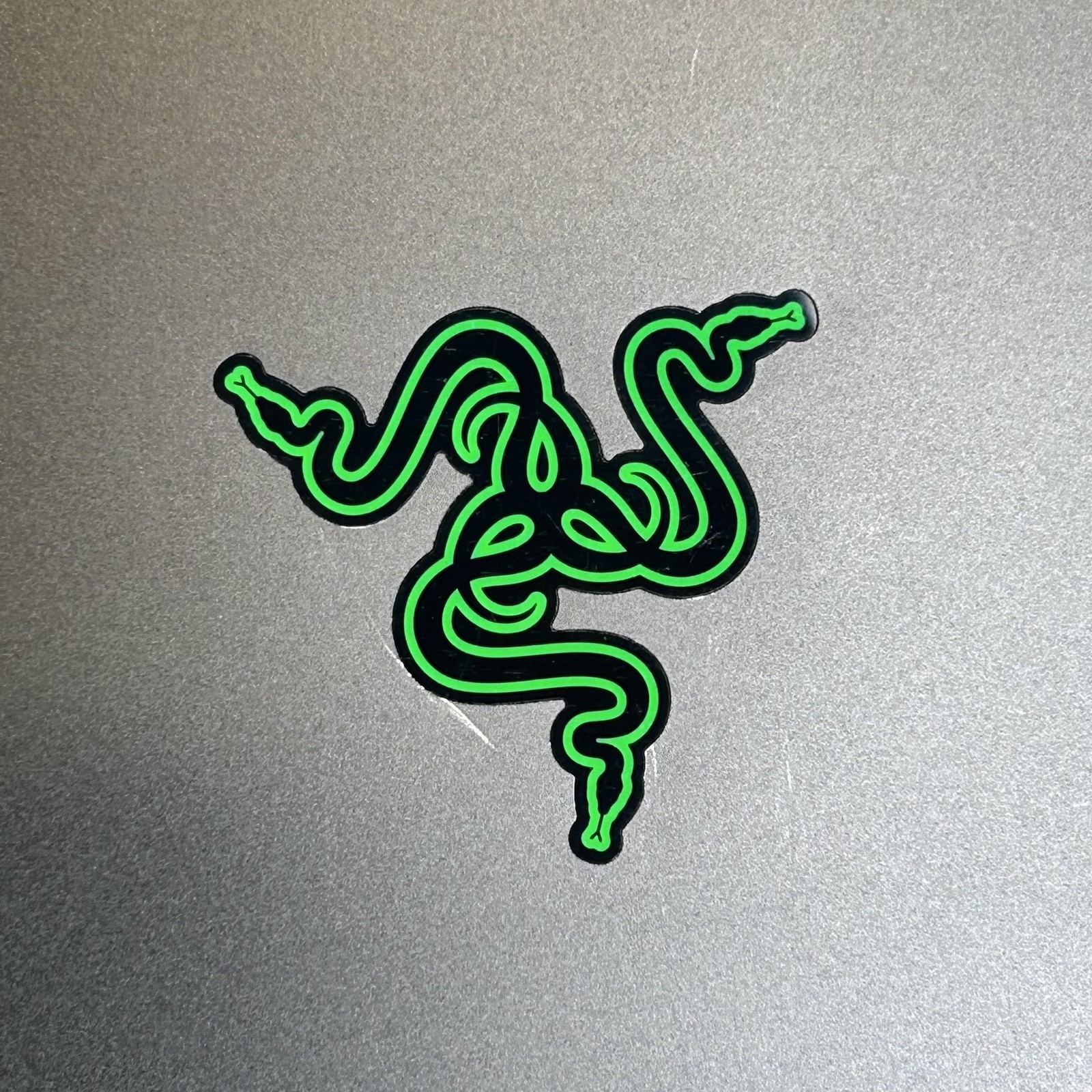 Razer Blade 14 2K 3.3 GHz Ryzen 9 5900HX 16GB 2TB SSD NVIDIA RTX 3080 Good