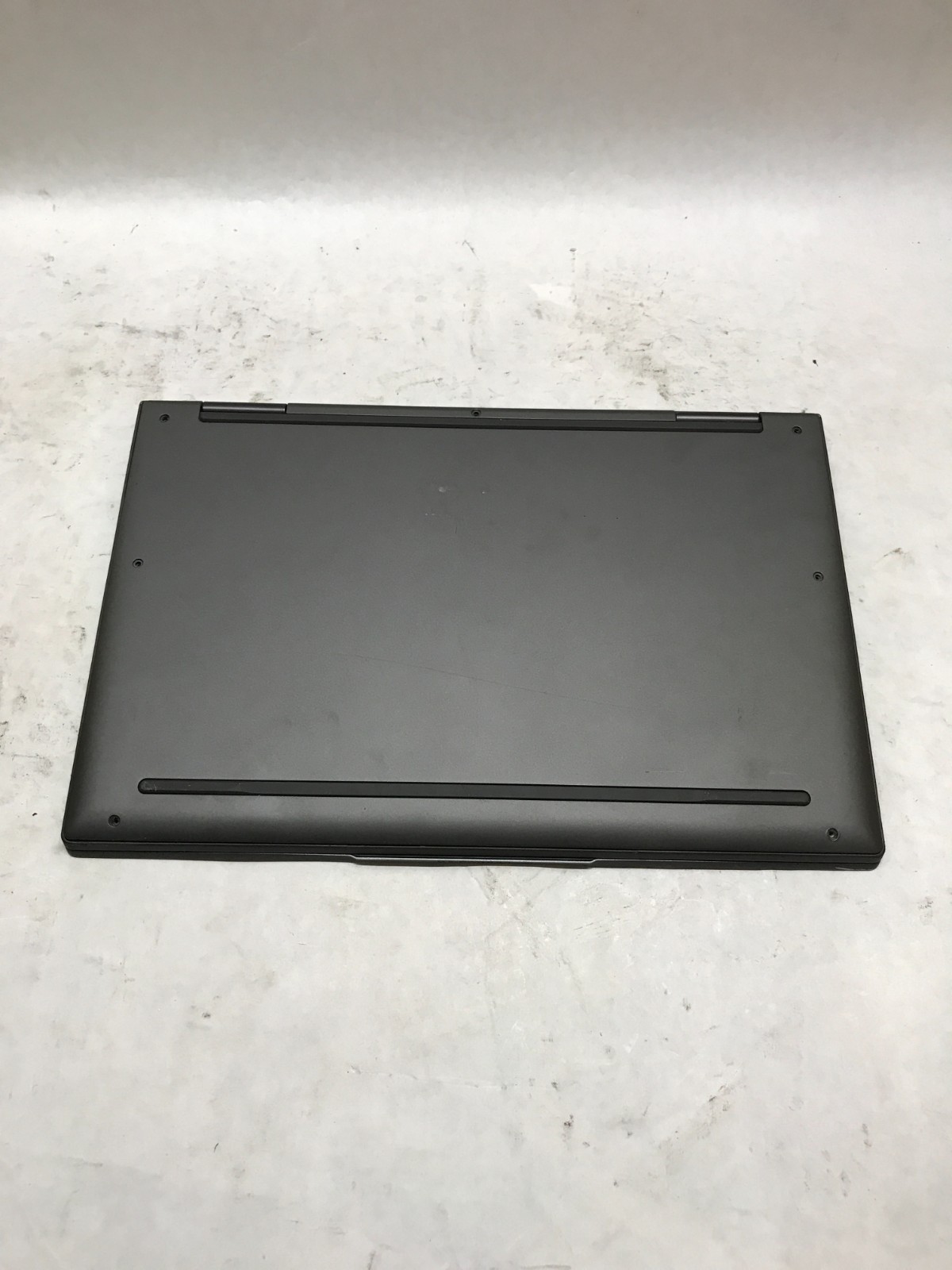 Lenovo Flex 5G-14Q8CX05 14″ Snapdragon 8cx 8GB RAM 256GB RAM NO OS For Parts -DW