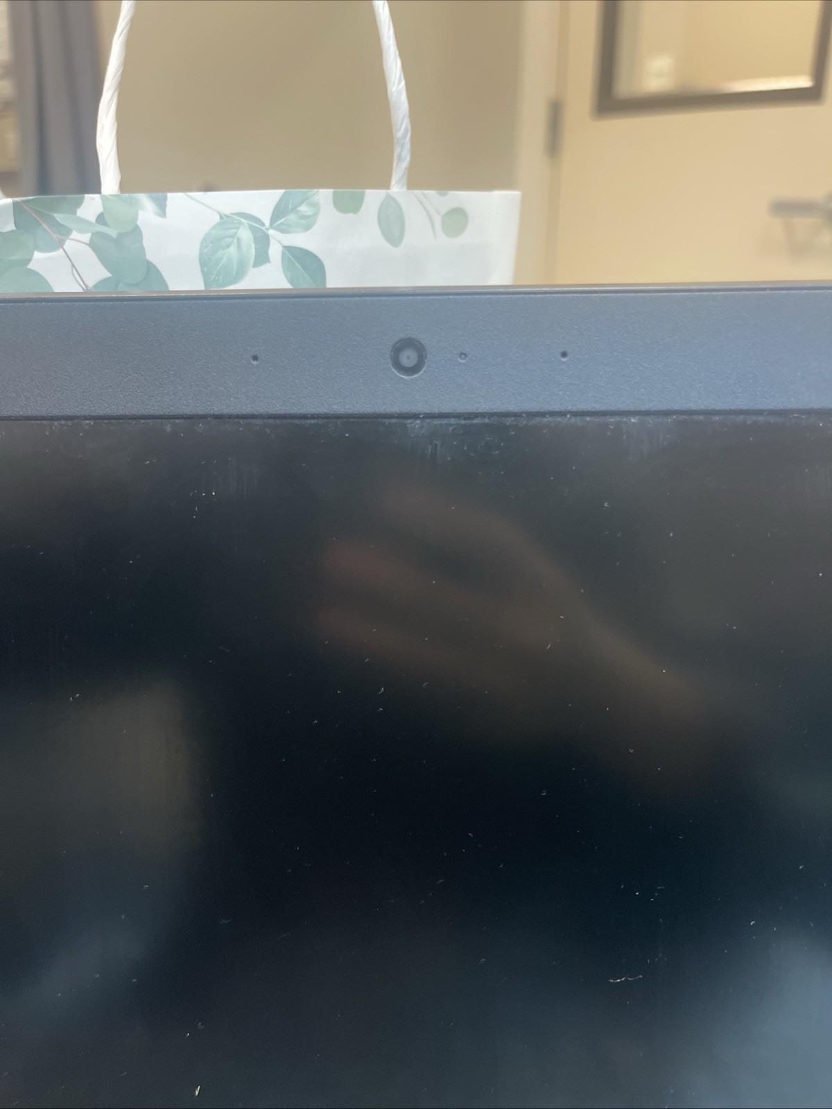 Lenovo Intel Core i3-7100 CPU. Version 1511