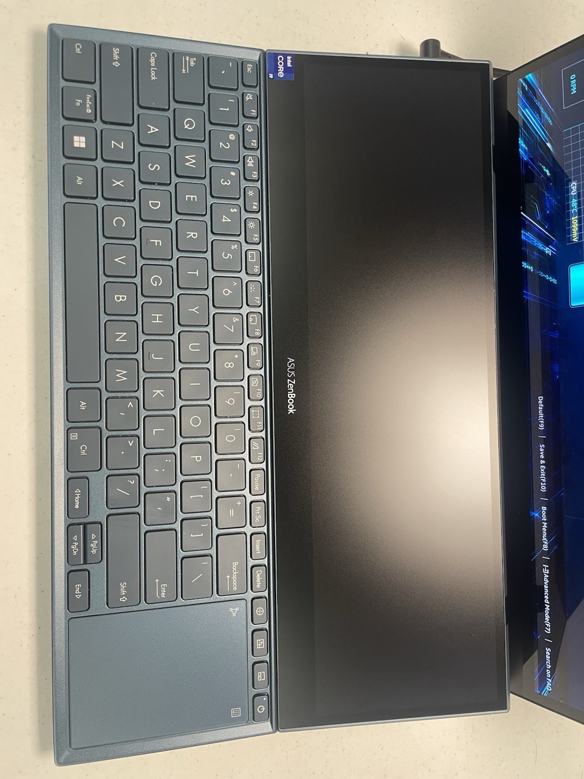 Asus ZenBook UX582H Duo i9-11900H 32GB RAM RTX3080 NO SSD For Parts or Repair
