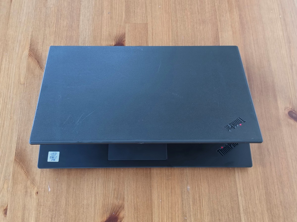 Lenovo ThinkPad P1 Gen 3 i7-10875H 16GB 15″ FHD 1920×1080 512GB SSD NVIDIA T1000