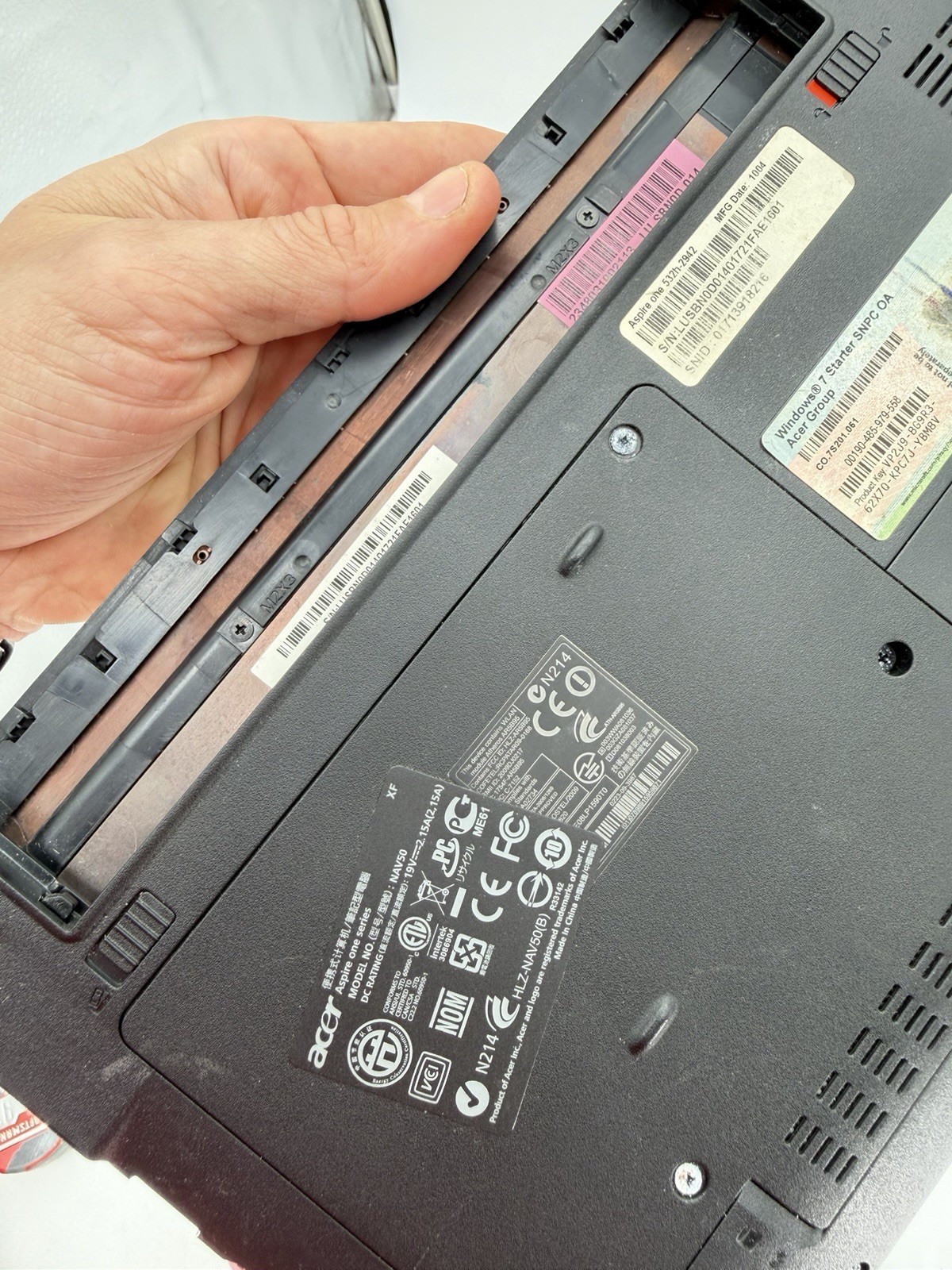Acer Aspire One NAV50 Laptop Intel Atom Computer Purple For Parts (Read Desc)