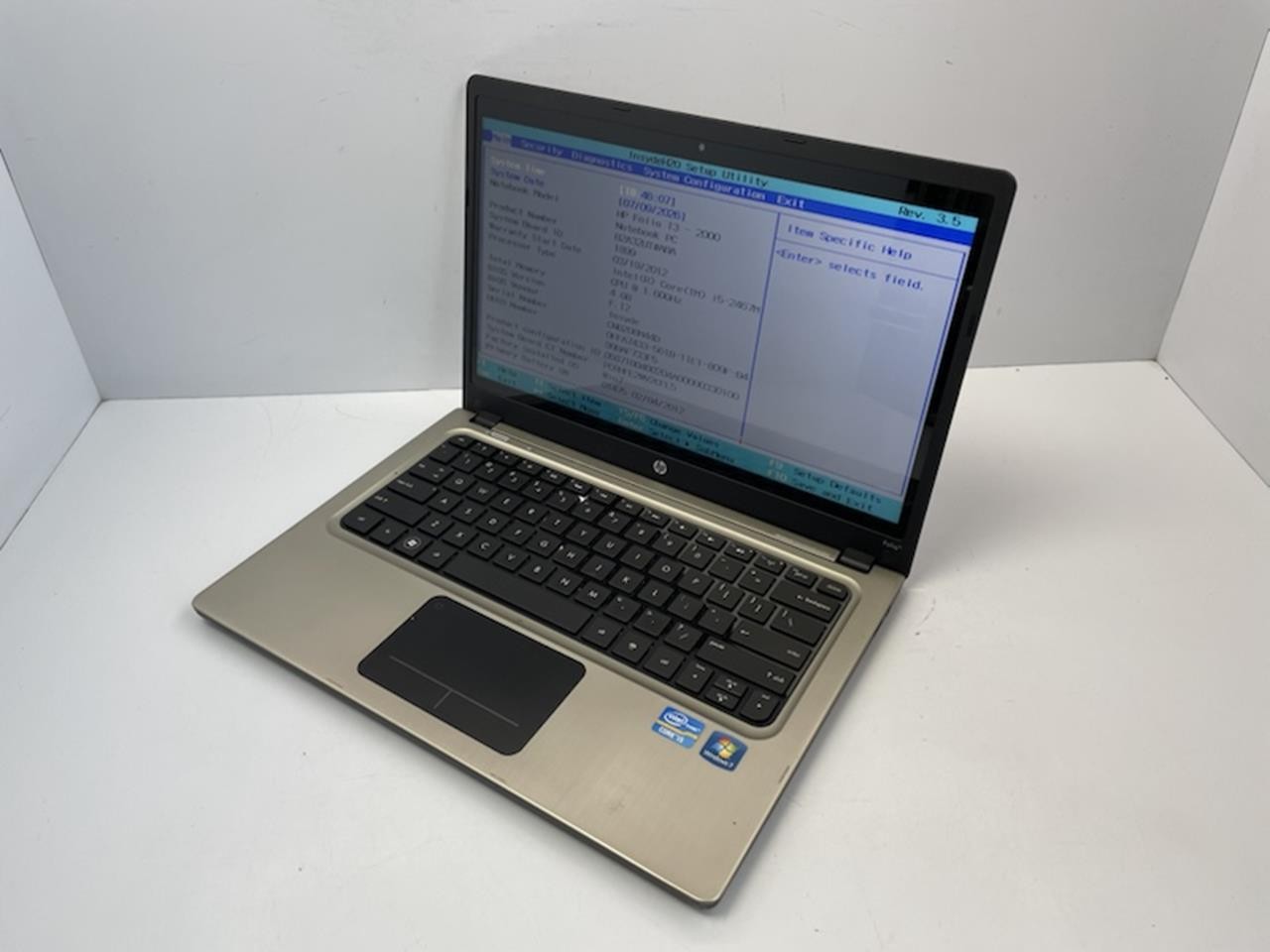 HP FOLIO 13 – 2000 Laptop w/ Intel Core i5-2467M 1.60 GHZ + 4GB No HD/OS