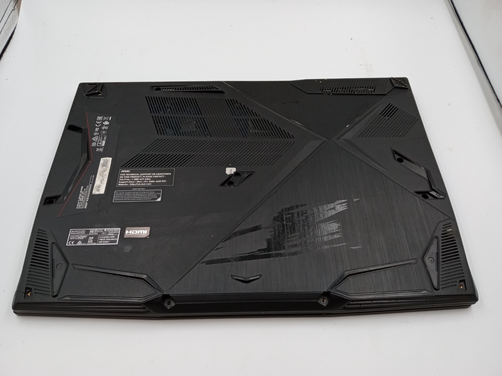 MSI GF53 Thin 10SC 15.6″ Laptop Intel i5-10300H Nvidia GTX 1650 – PARTS – READ!