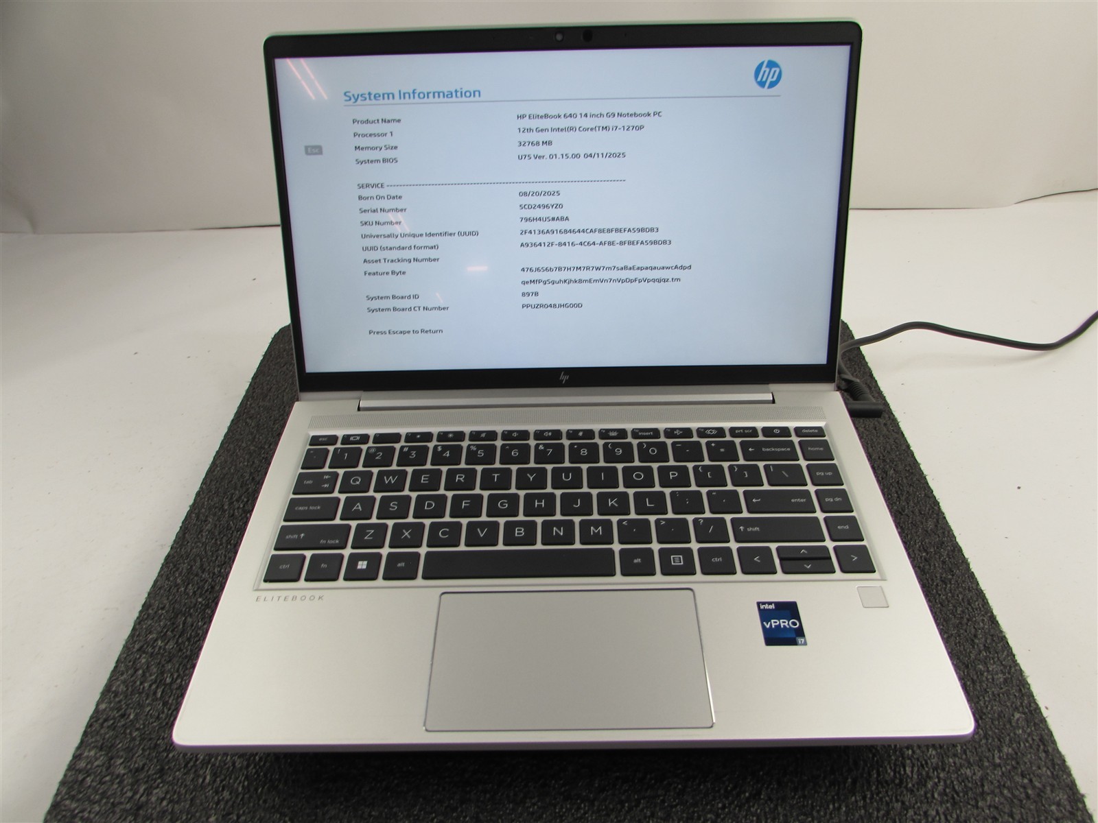 HP ELITEBOOK 640 (G9) 1920X1080 FHD TOUCHSCREEN I7-1270P 1TB SSD 8GB RAM NO O.S