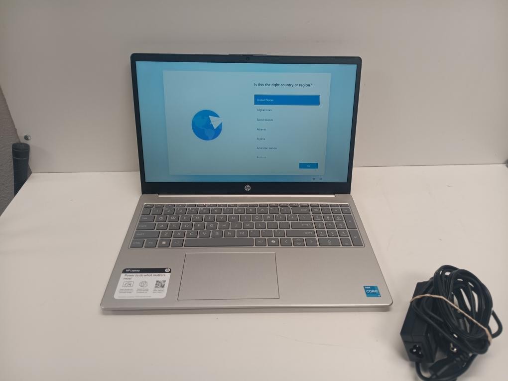 HEWLETT PACKARD LAPTOP HP 15-FD0113DX (P08037424)