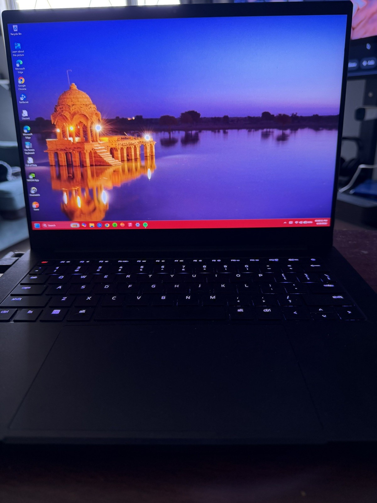 2023 Razer Blade 14 RZ09-0482 Ryzen 9 7940HS Radeon RTX 4070 16GB 1TB QHD+ 240Hz