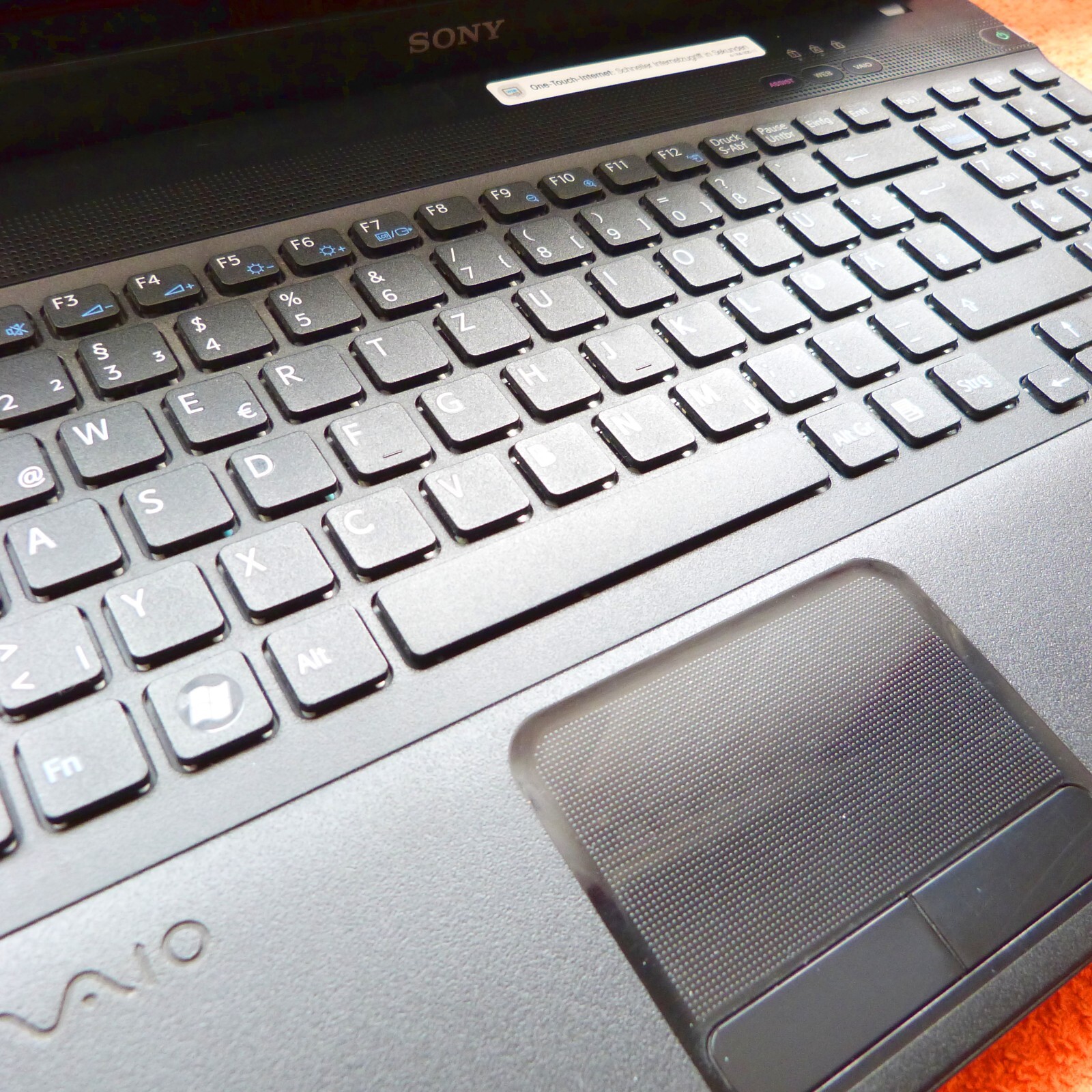 Sony Vaio EB PREMIUM 15″ FULLHD Allrounder SSD Windows 11 l 8GB RAM BLURAY