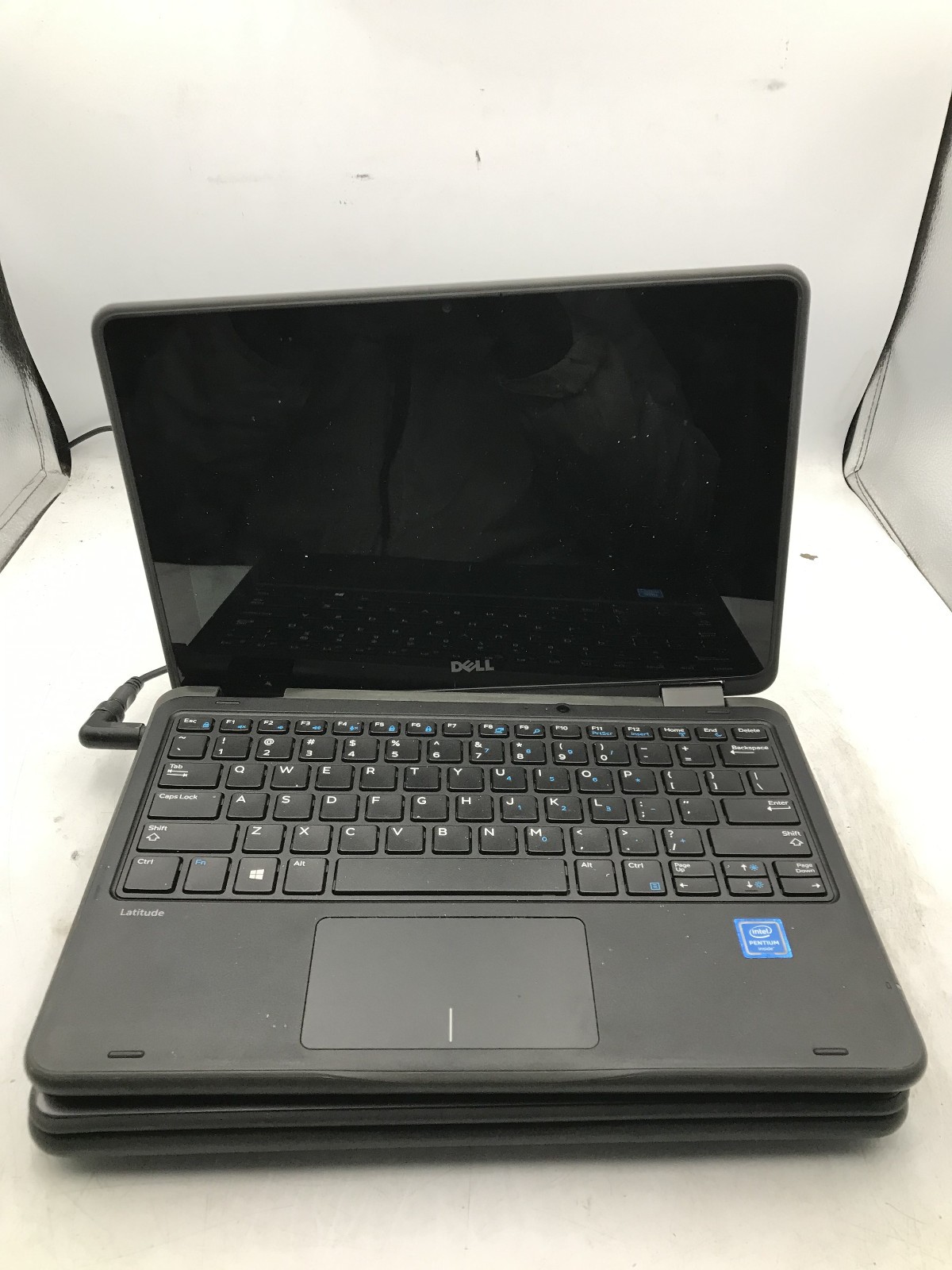 DELL LATITUDE 3189 – LOT OF 5 – FOR PARTS/REPAIR – VARIOUS CONDITIONS – READ -BB